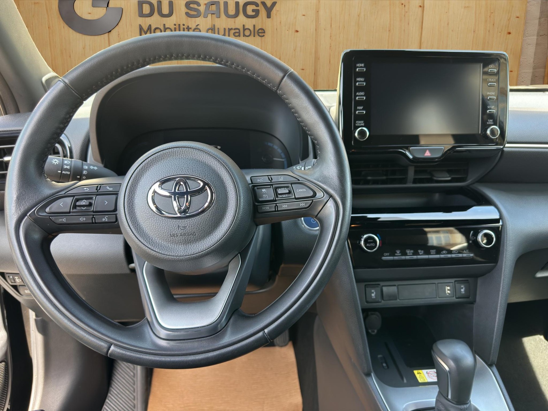 TOYOTA Yaris Cross 1.5 VVT-i HSD Trend-image-8