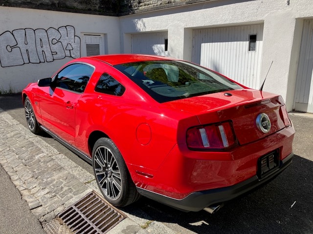 FORD 4.6 V8 GT Premium-image-2