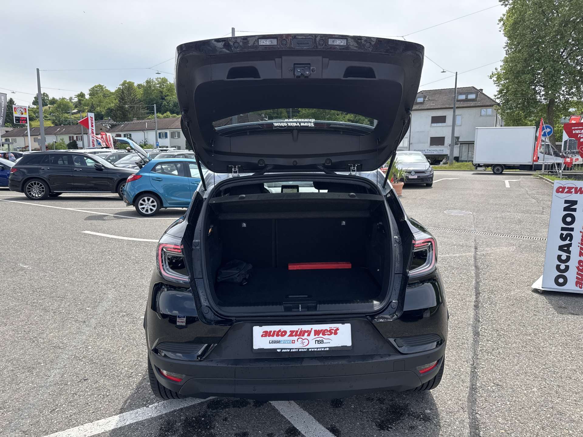 RENAULT Captur 1.8 E-Tech 160 Techno DHT-Automat-image-7