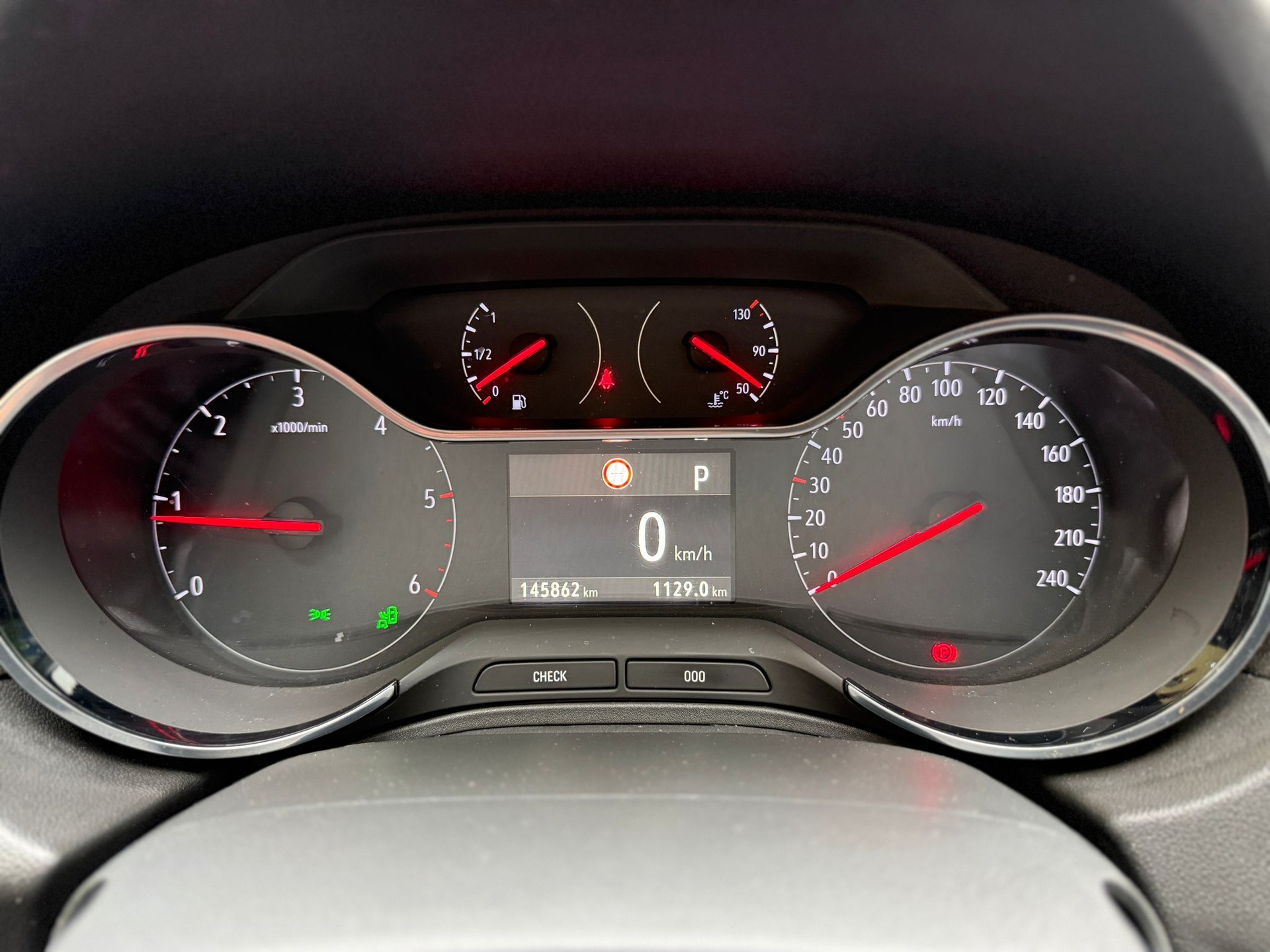 OPEL Grandland X 2.0 CDTi Ultimate-image-27
