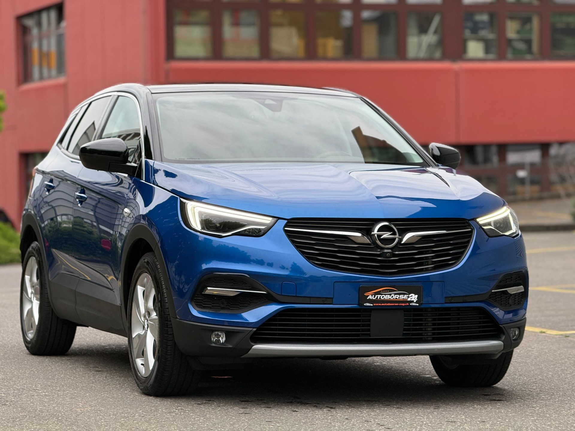 OPEL Grandland X 2.0 CDTi Ultimate-showroom-element-1