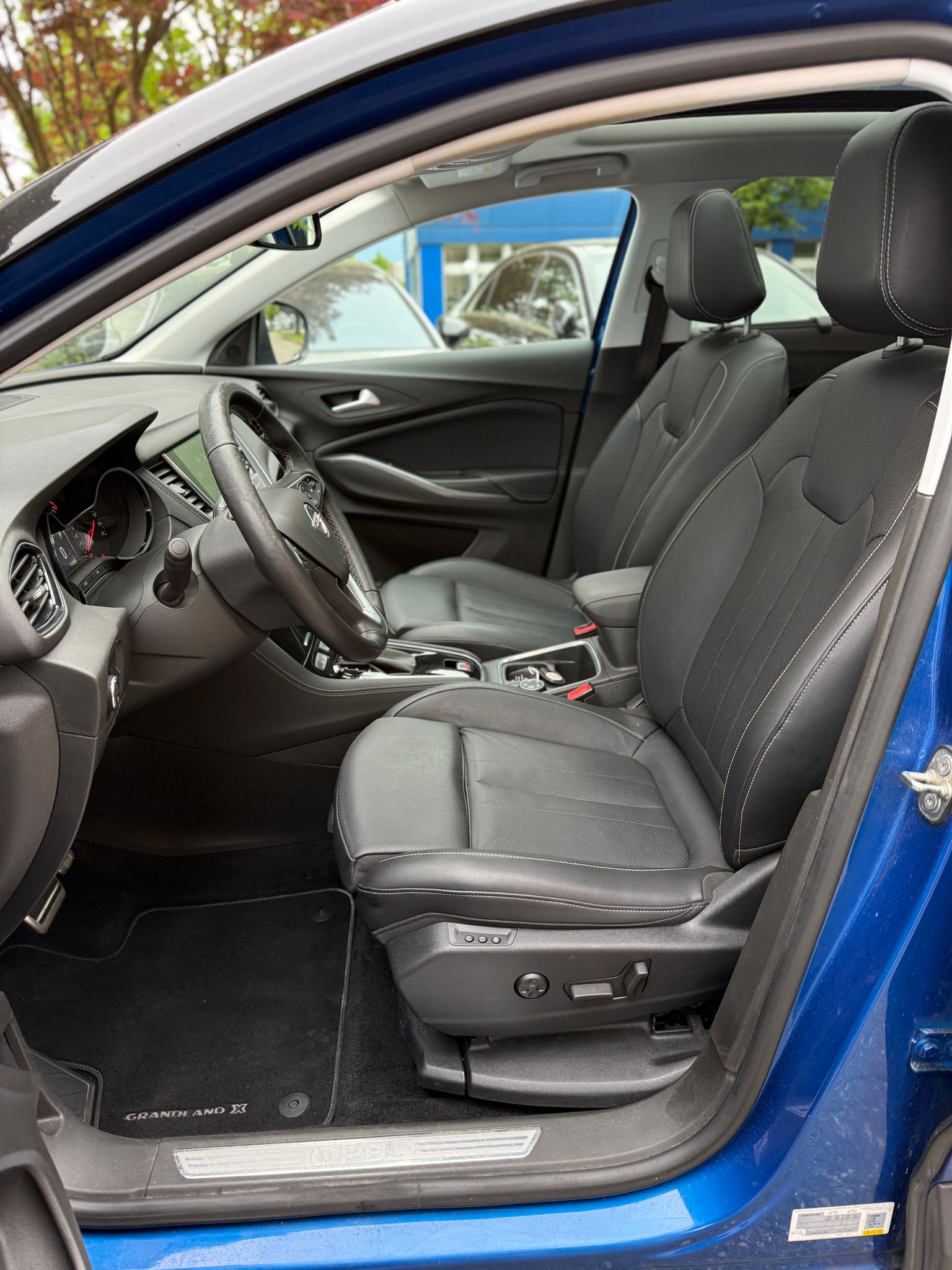 OPEL Grandland X 2.0 CDTi Ultimate-image-8