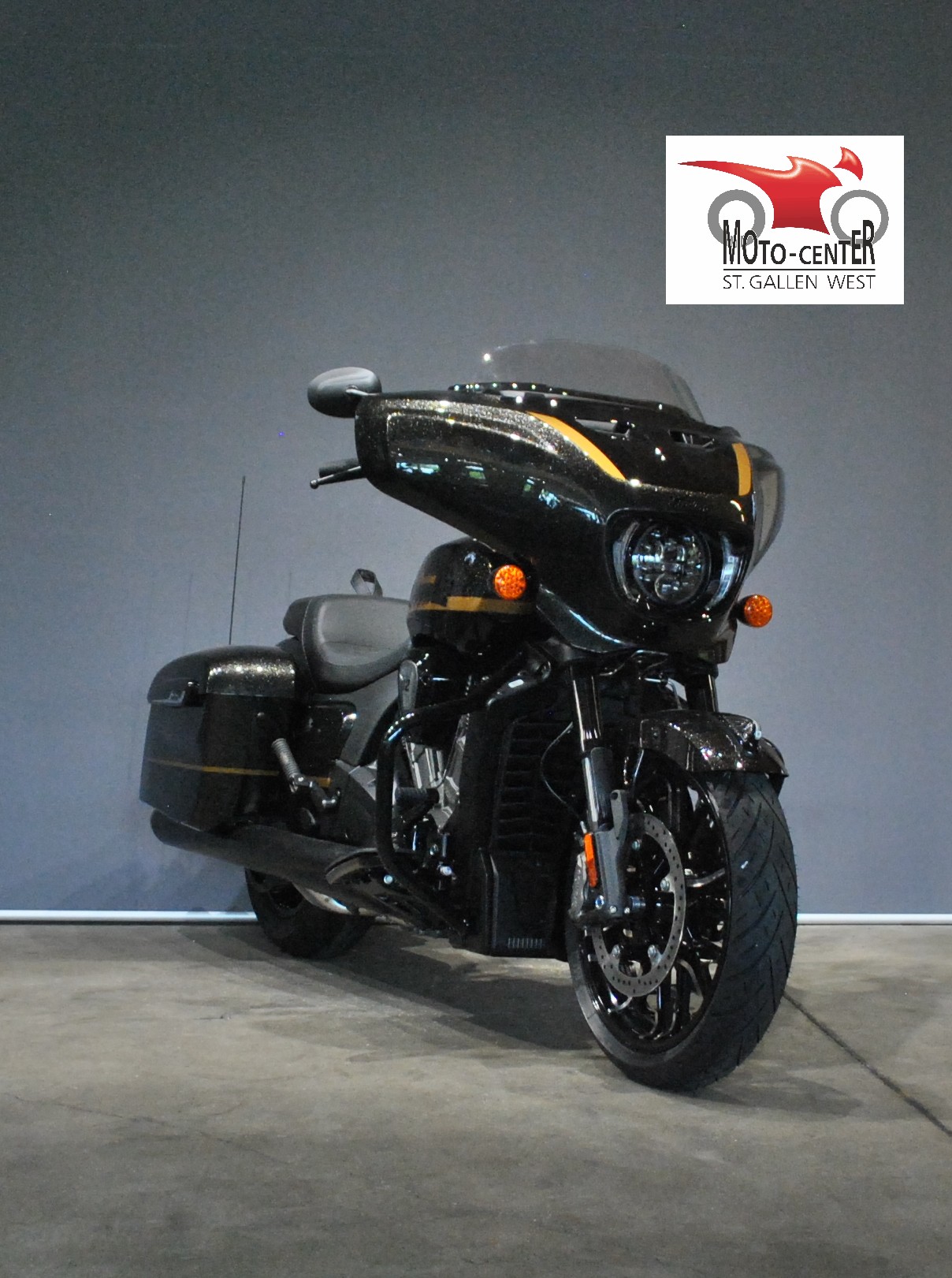 INDIAN Chieftain Power Plus Dark Horse