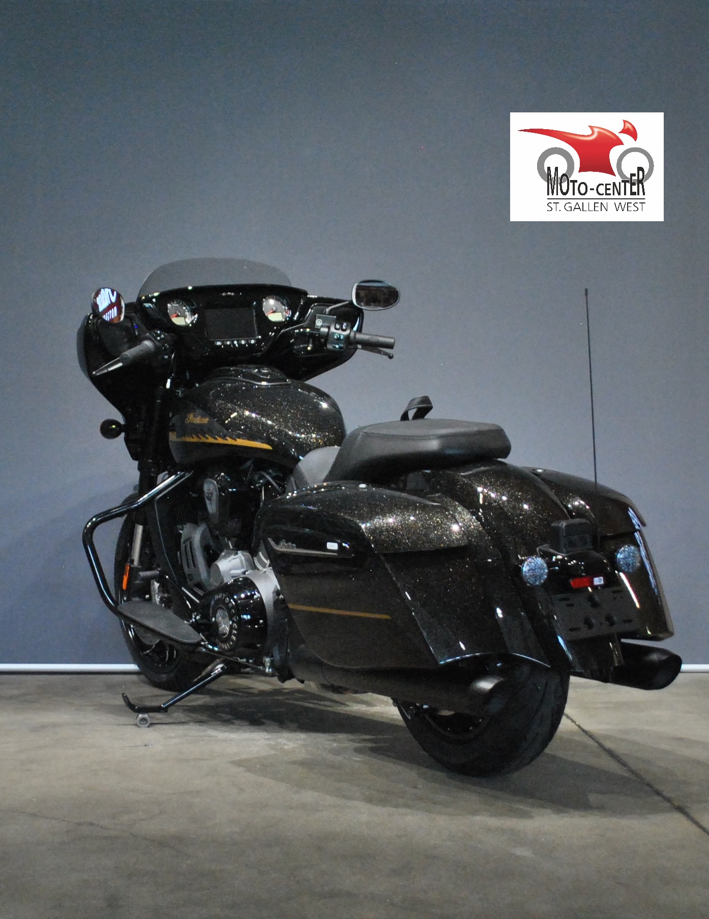 INDIAN Chieftain Power Plus Dark Horse-showroom-element-3