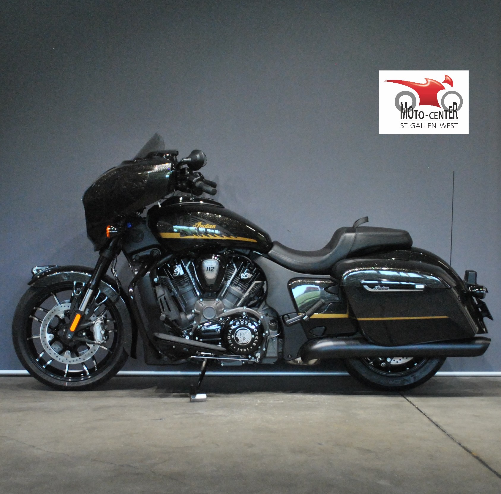 INDIAN Chieftain Power Plus Dark Horse-showroom-element-2