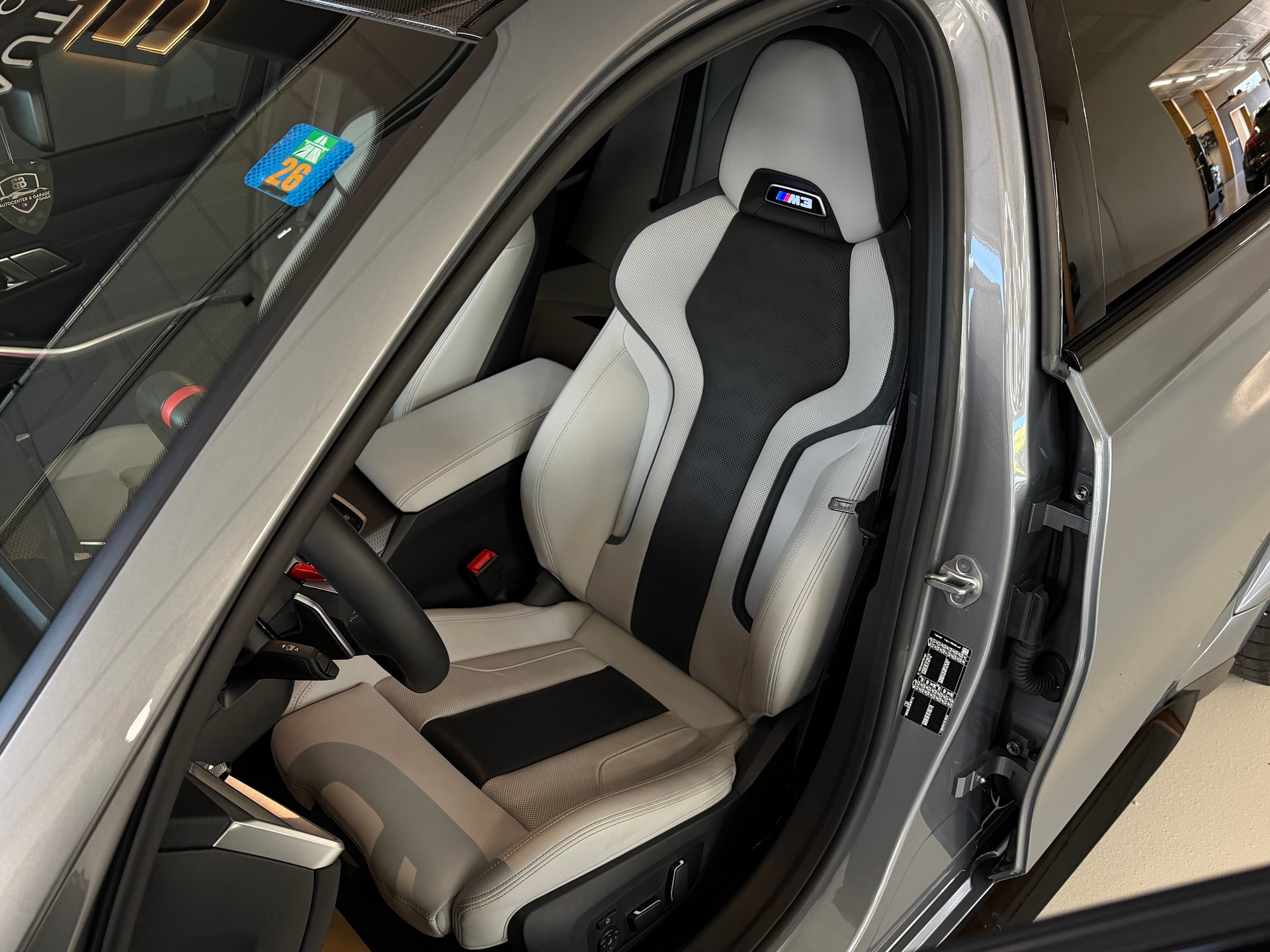 BMW M3 Competition-image-14