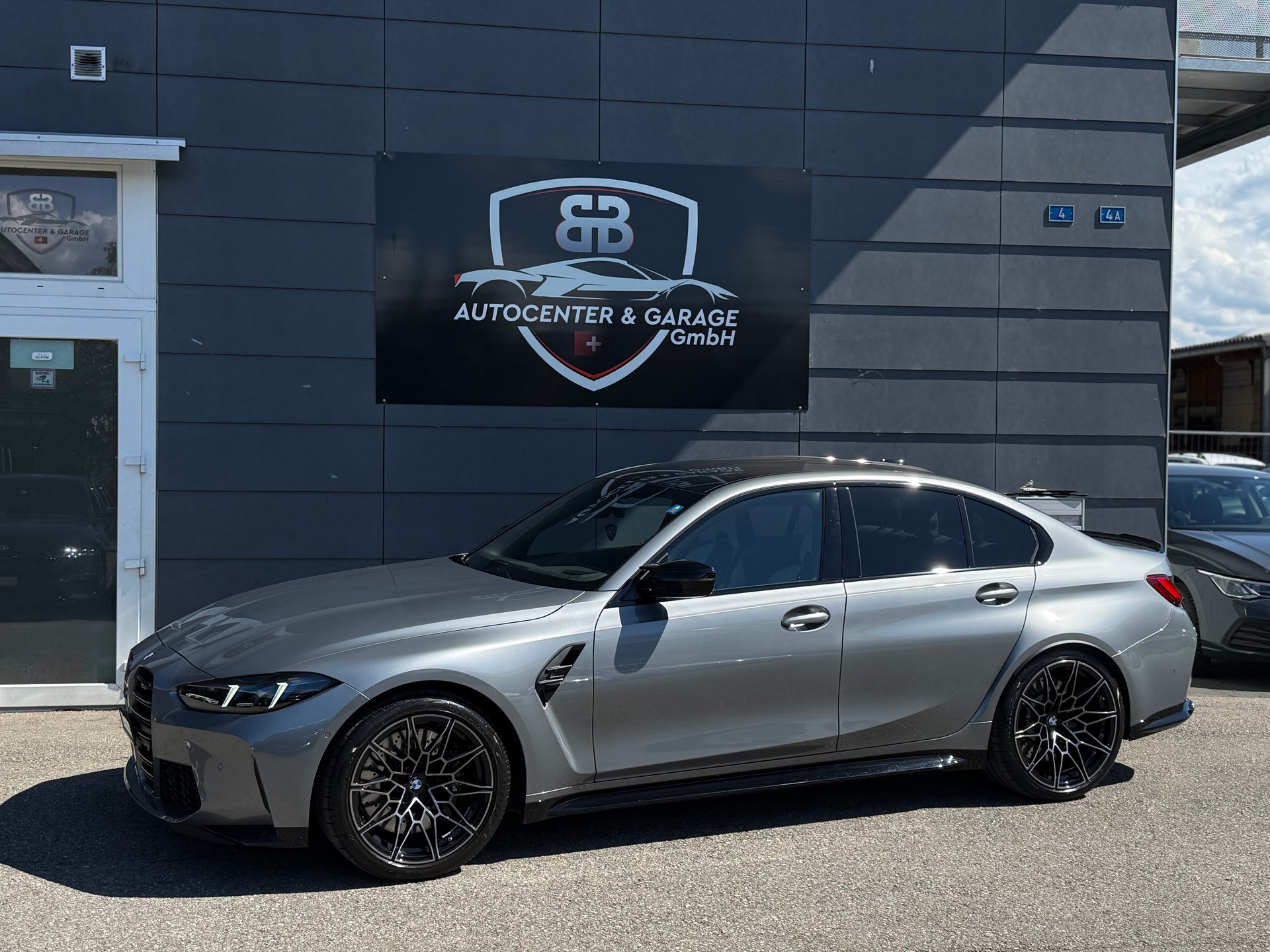 BMW M3 Competition-image-3