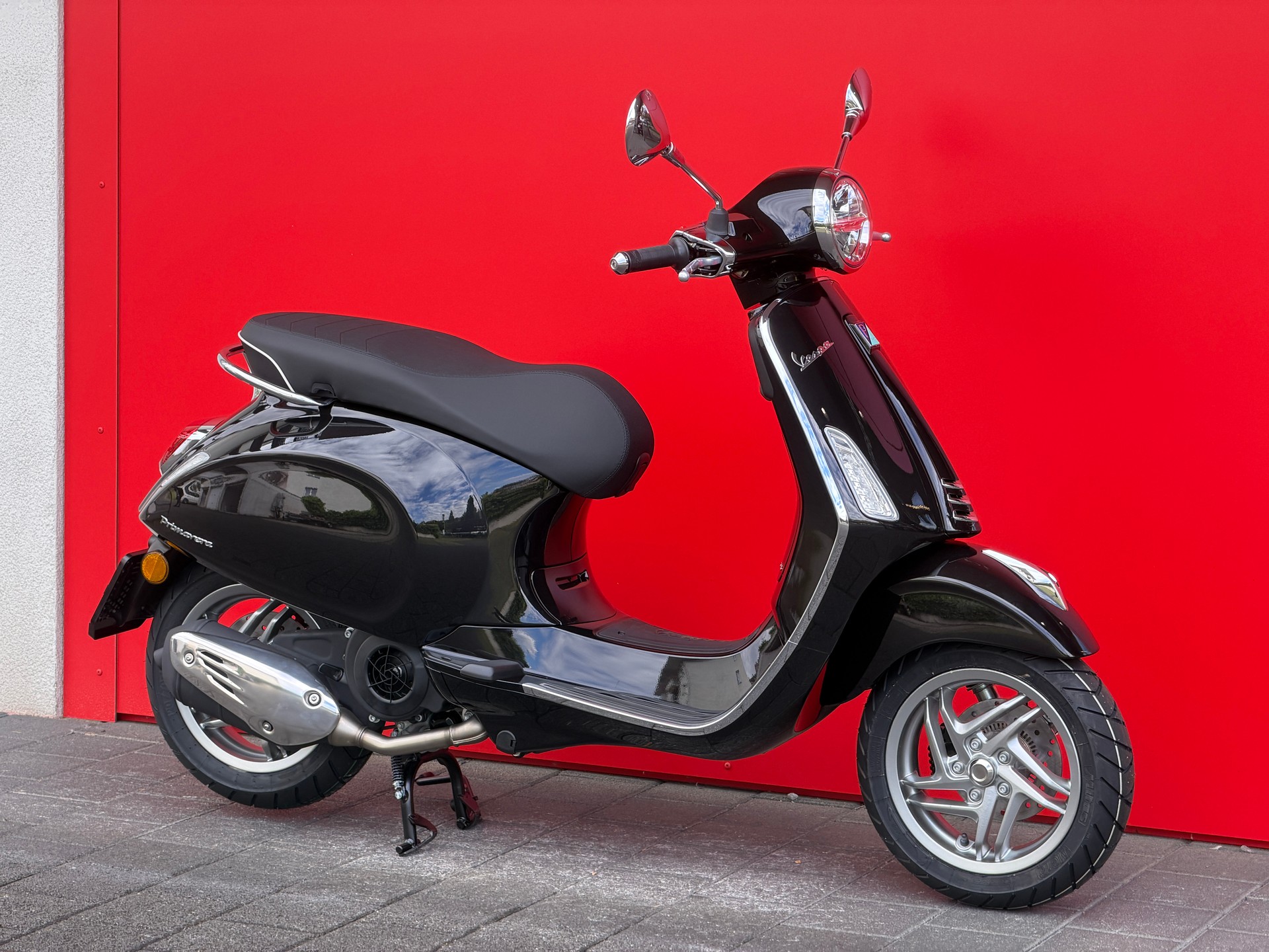 PIAGGIO Vespa 125 Primavera MY26-image-11