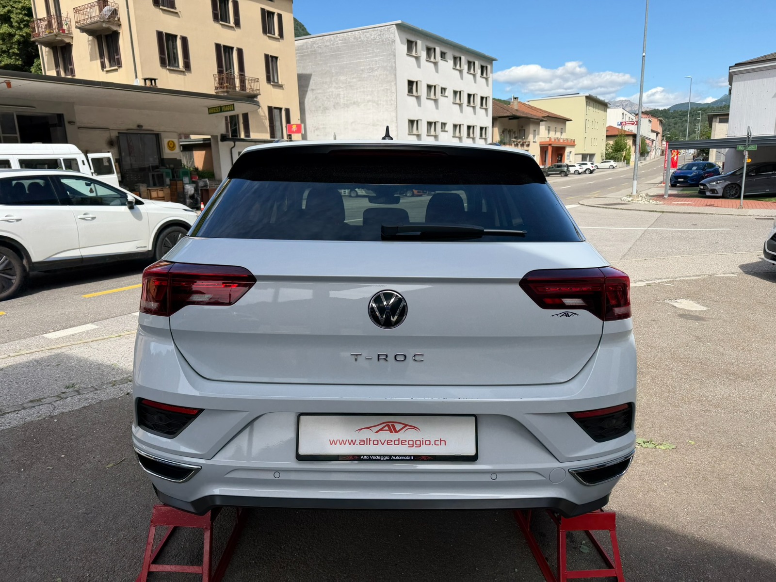 VW T-Roc 1.5 TSI EVO R-Line Ad. DSG-image-9