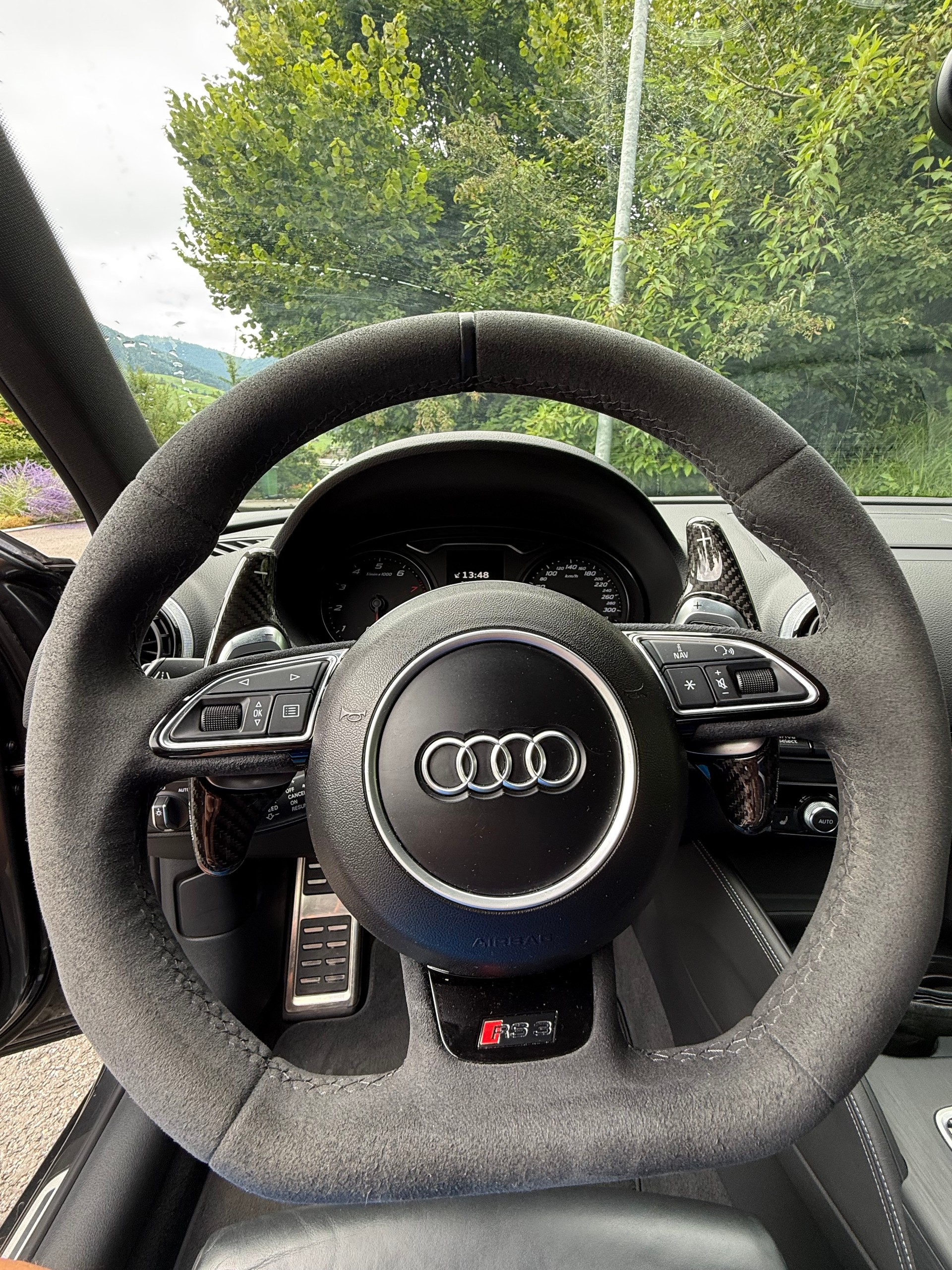 AUDI RS3 2.5 TFSI quattro S-Tronic-image-5