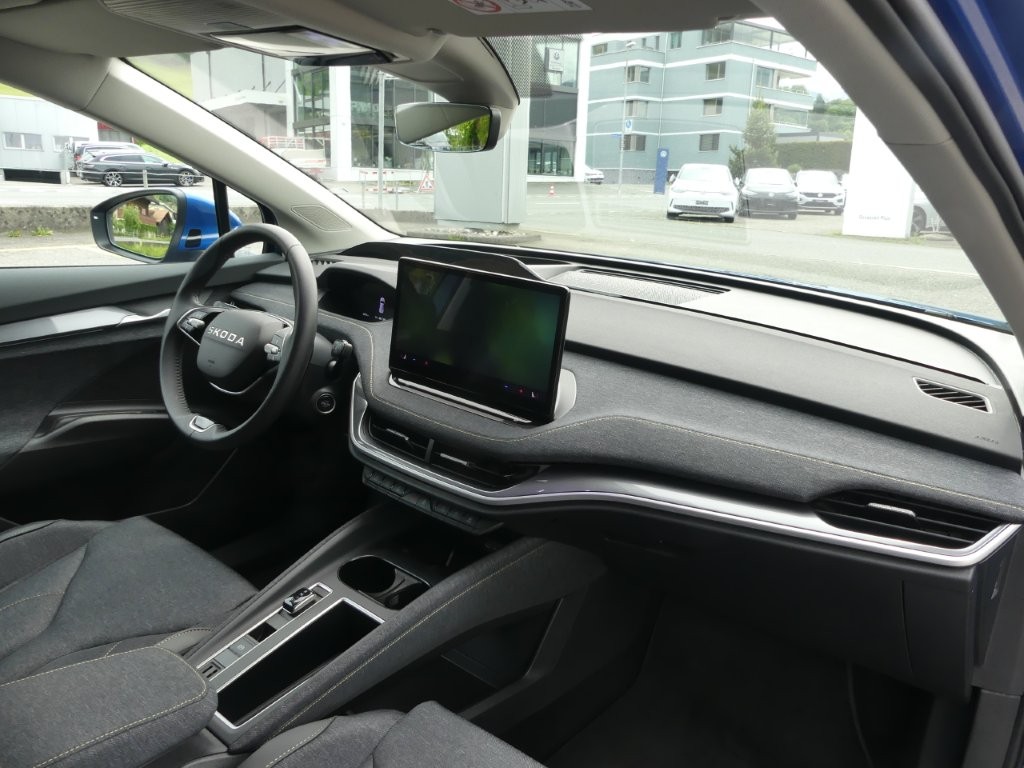 SKODA Elroq 85-image-8