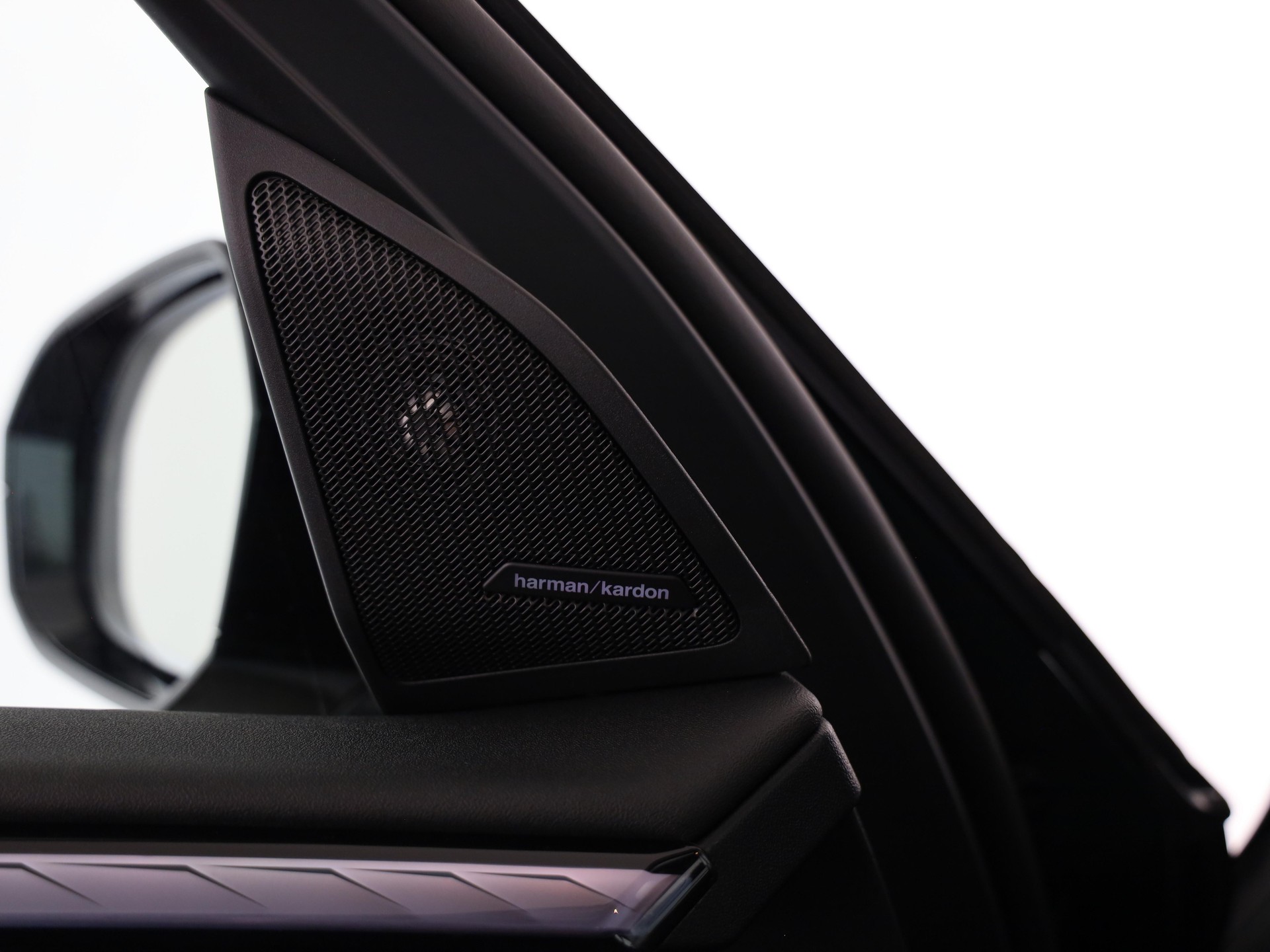 BMW X3 M50i-image-20