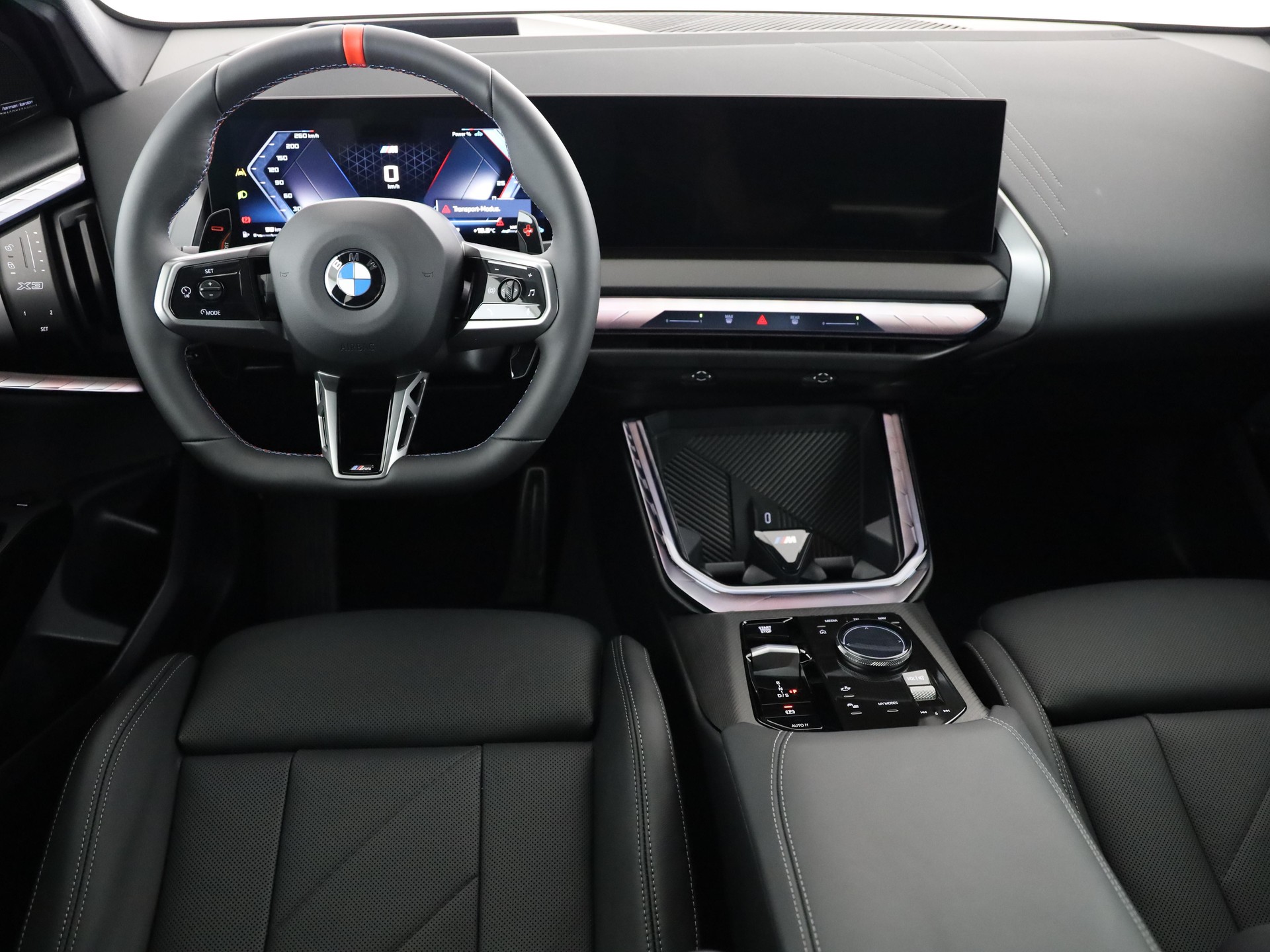 BMW X3 M50i-image-16