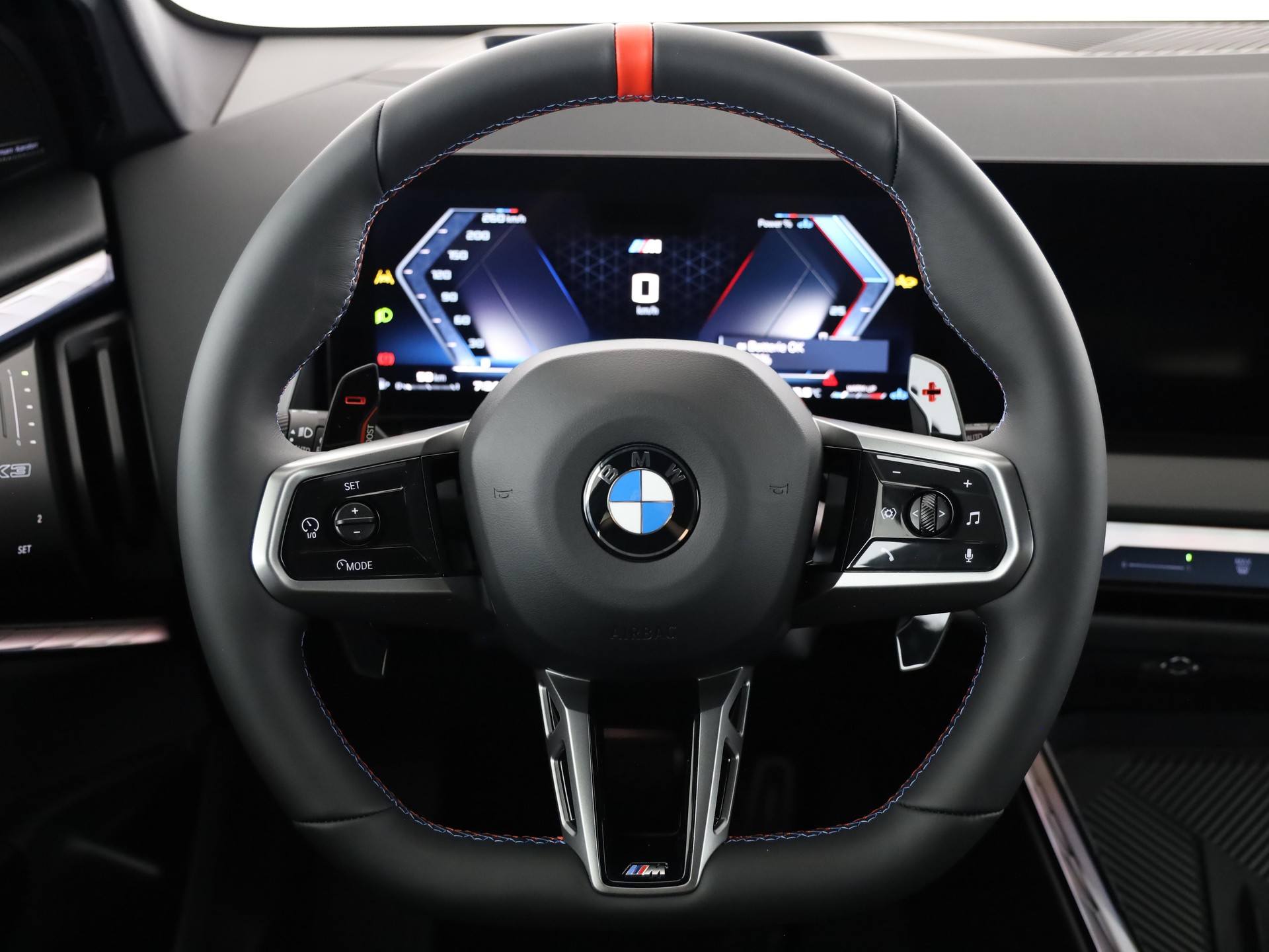 BMW X3 M50i-image-17