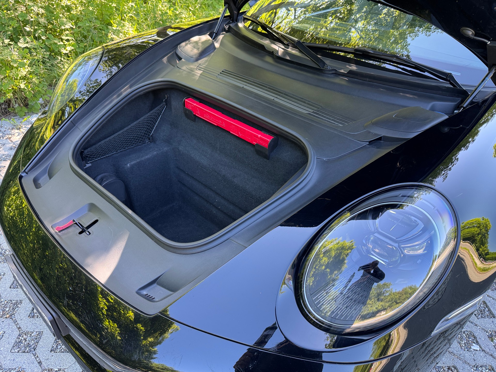 PORSCHE 911 Turbo S Cabriolet PDK-image-14