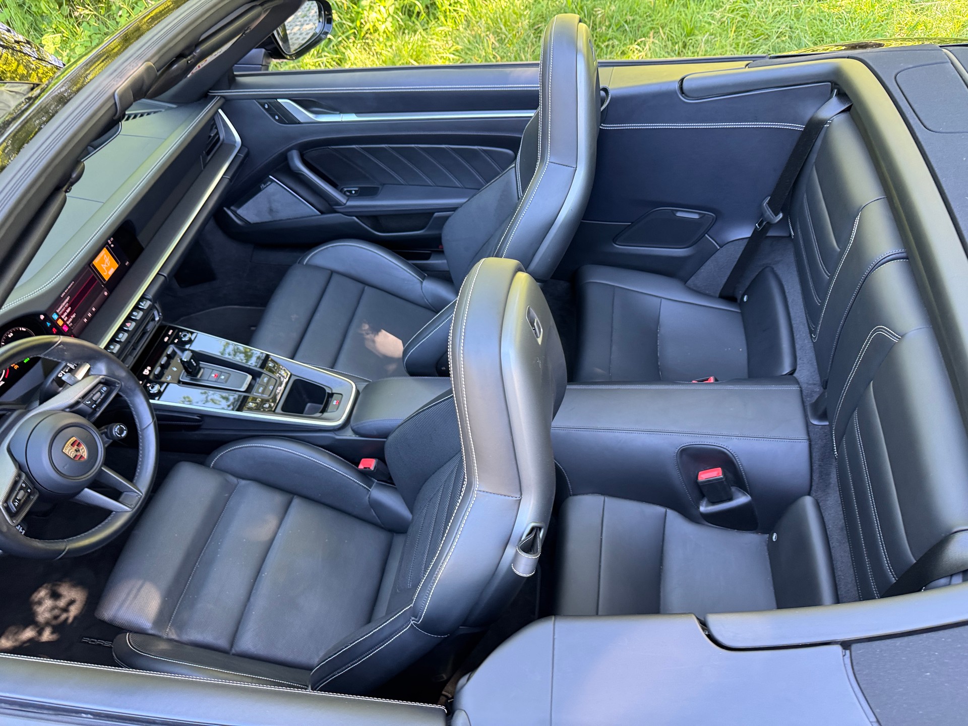 PORSCHE 911 Turbo S Cabriolet PDK-image-11