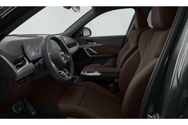 BMW X1 20d M Sport xDrive U11 (CH) AHK đ-image-2