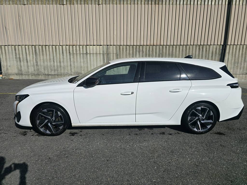 PEUGEOT 308 SW 1.5 BlueHDI Allure Pack EAT8-image-1