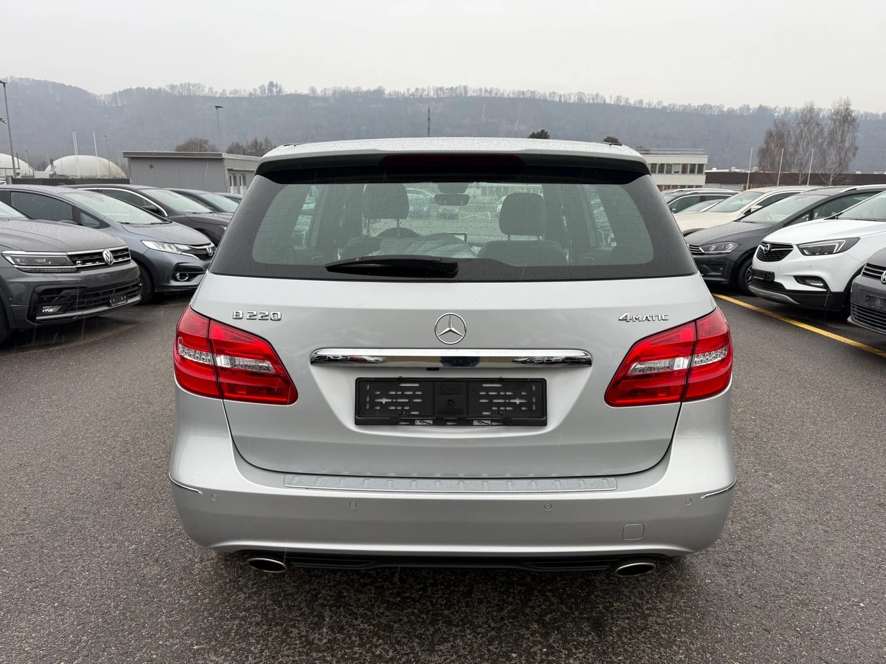 MERCEDES-BENZ B 220 Style 4Matic 7G-DCT-image-9