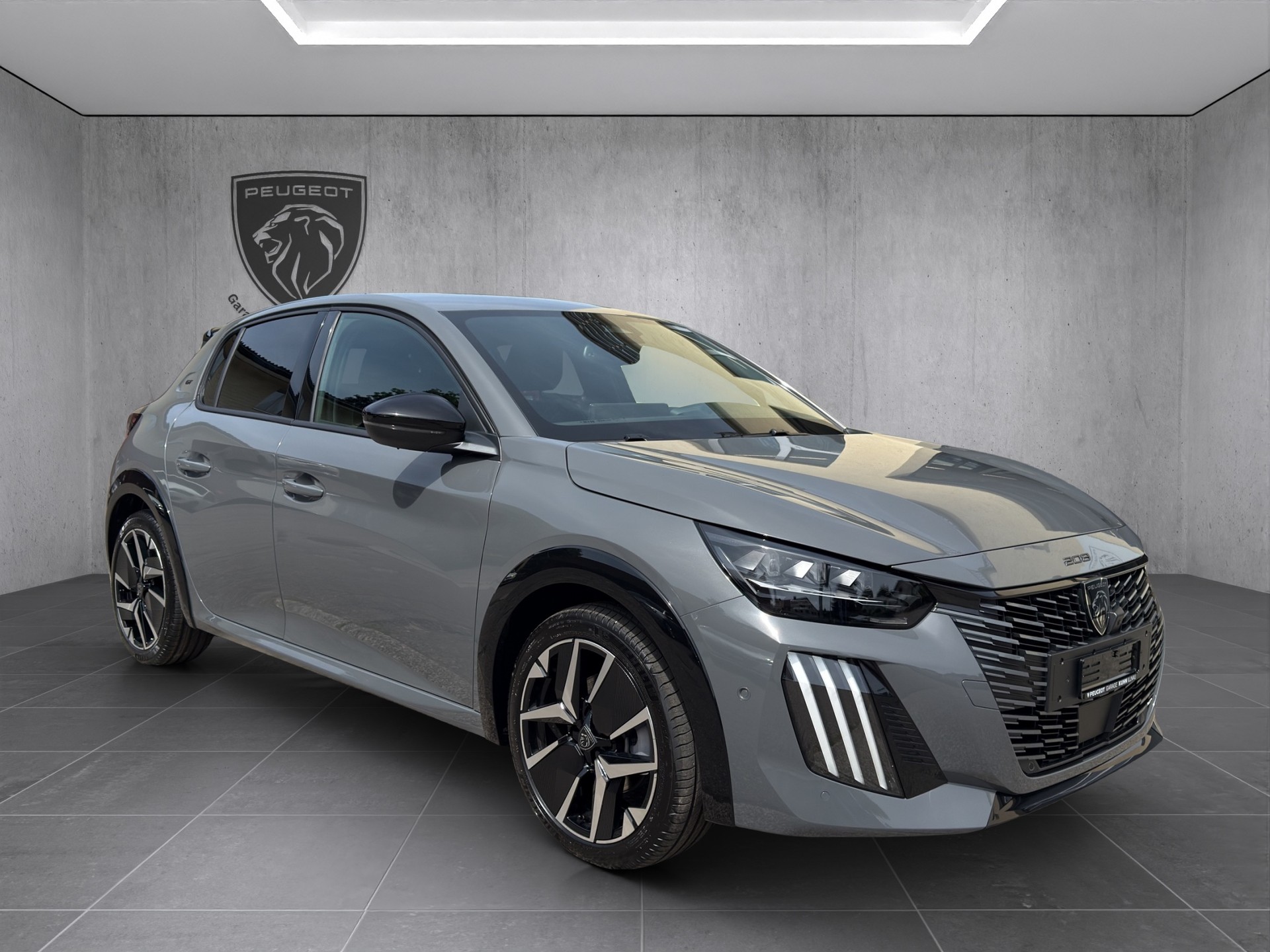 PEUGEOT 208 1.2 Hybrid 145 GT-showroom-element-2