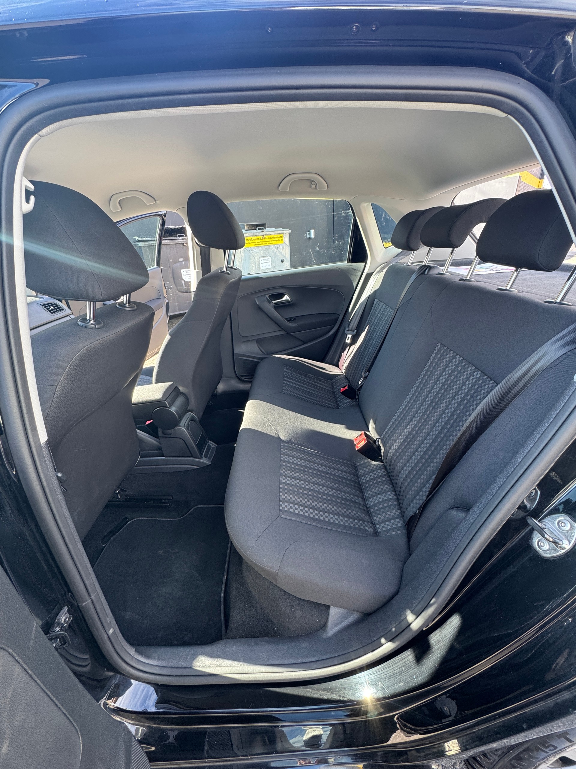 VW 1.0 MPI 60 BlueMT Value-image-3