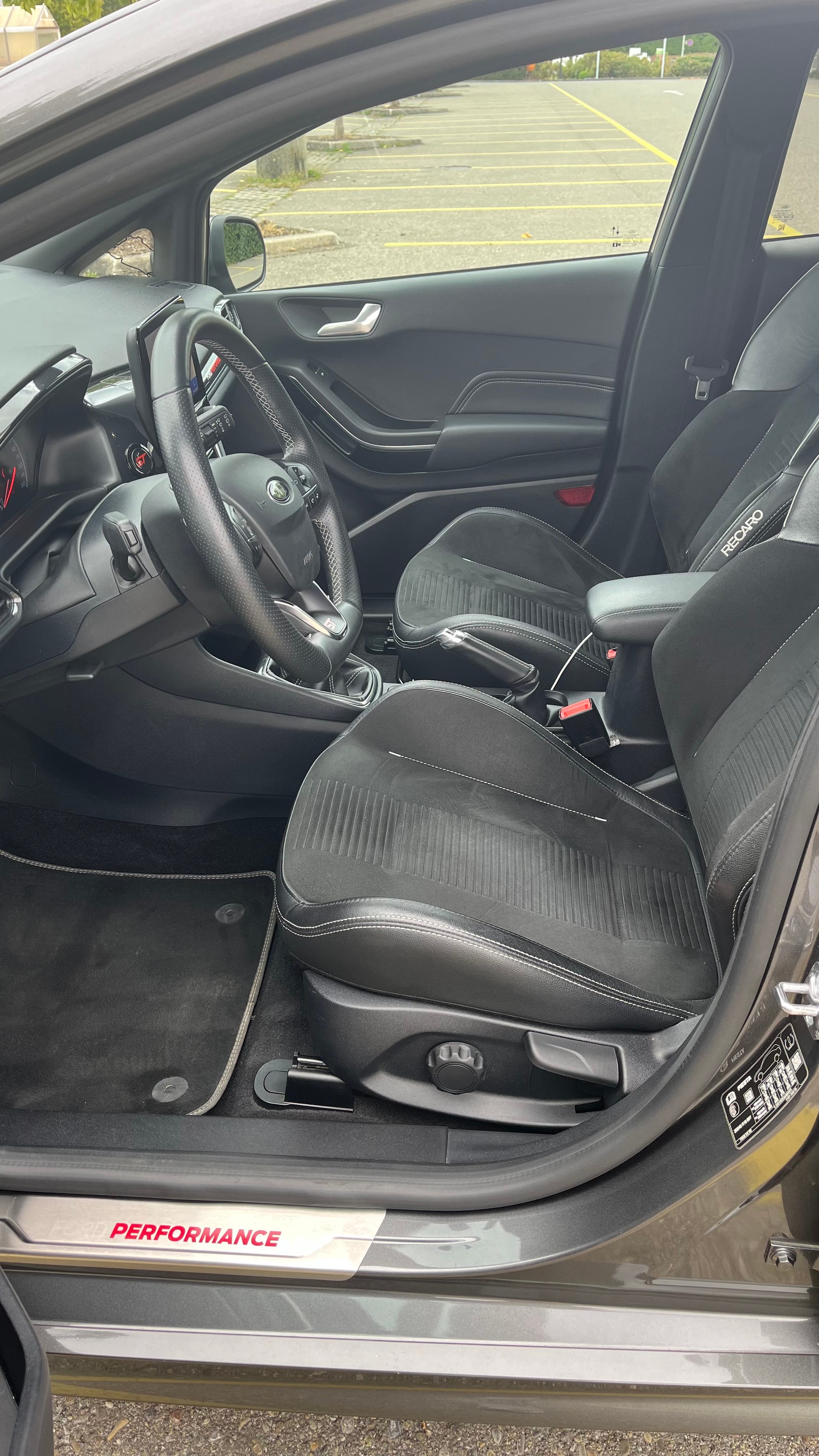 FORD Fiesta 1.5 SCTi ST-image-2
