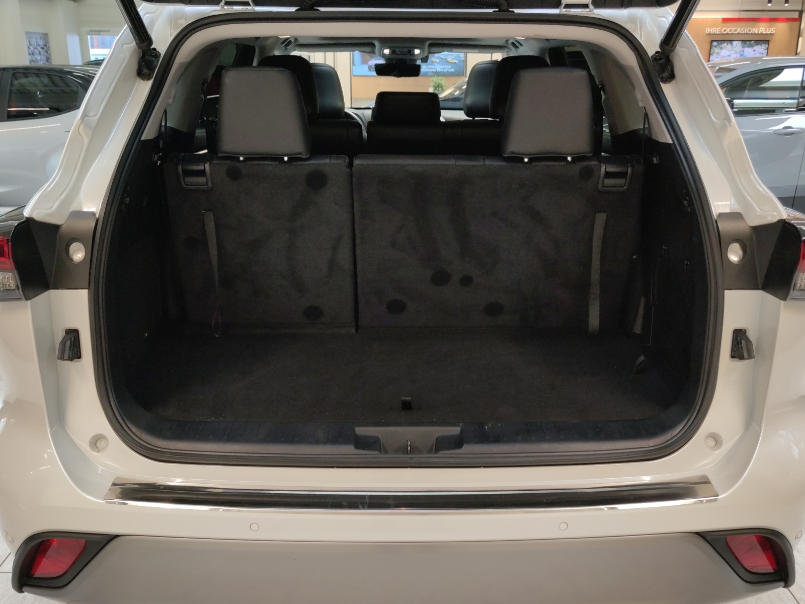 TOYOTA Highlander 2.5 HSD Premium-image-8