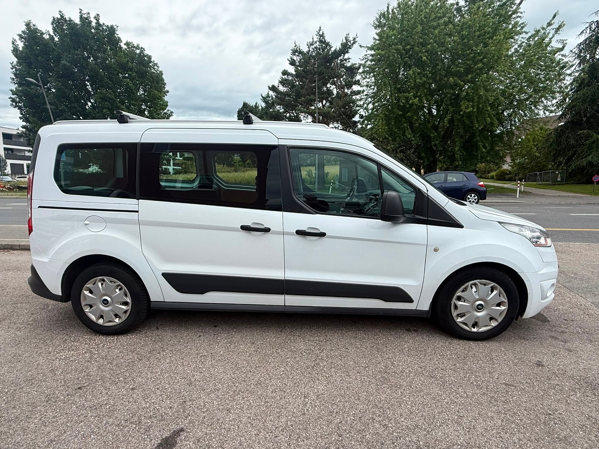 FORD Transit Connect Van T210 1.6 TDCi Trend-image-2