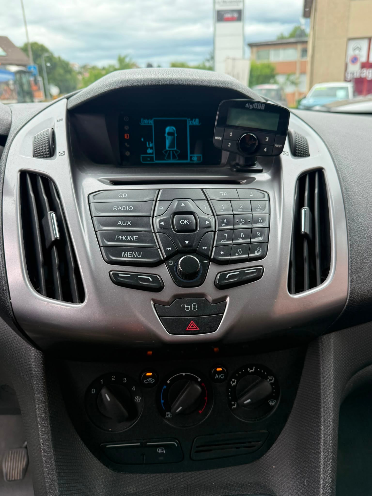 FORD Transit Connect Van T210 1.6 TDCi Trend-image-11