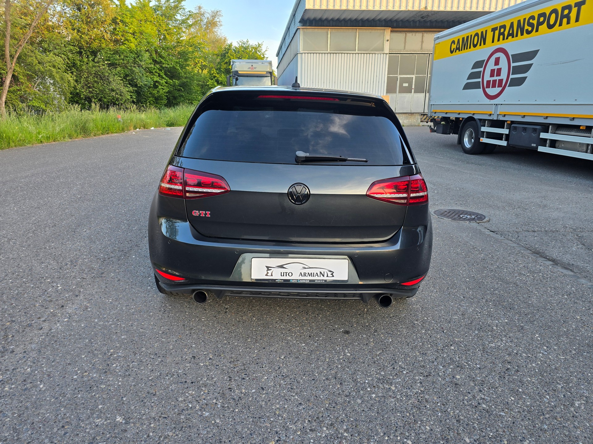 VW Golf 2.0 TSI GTI Performance-image-3