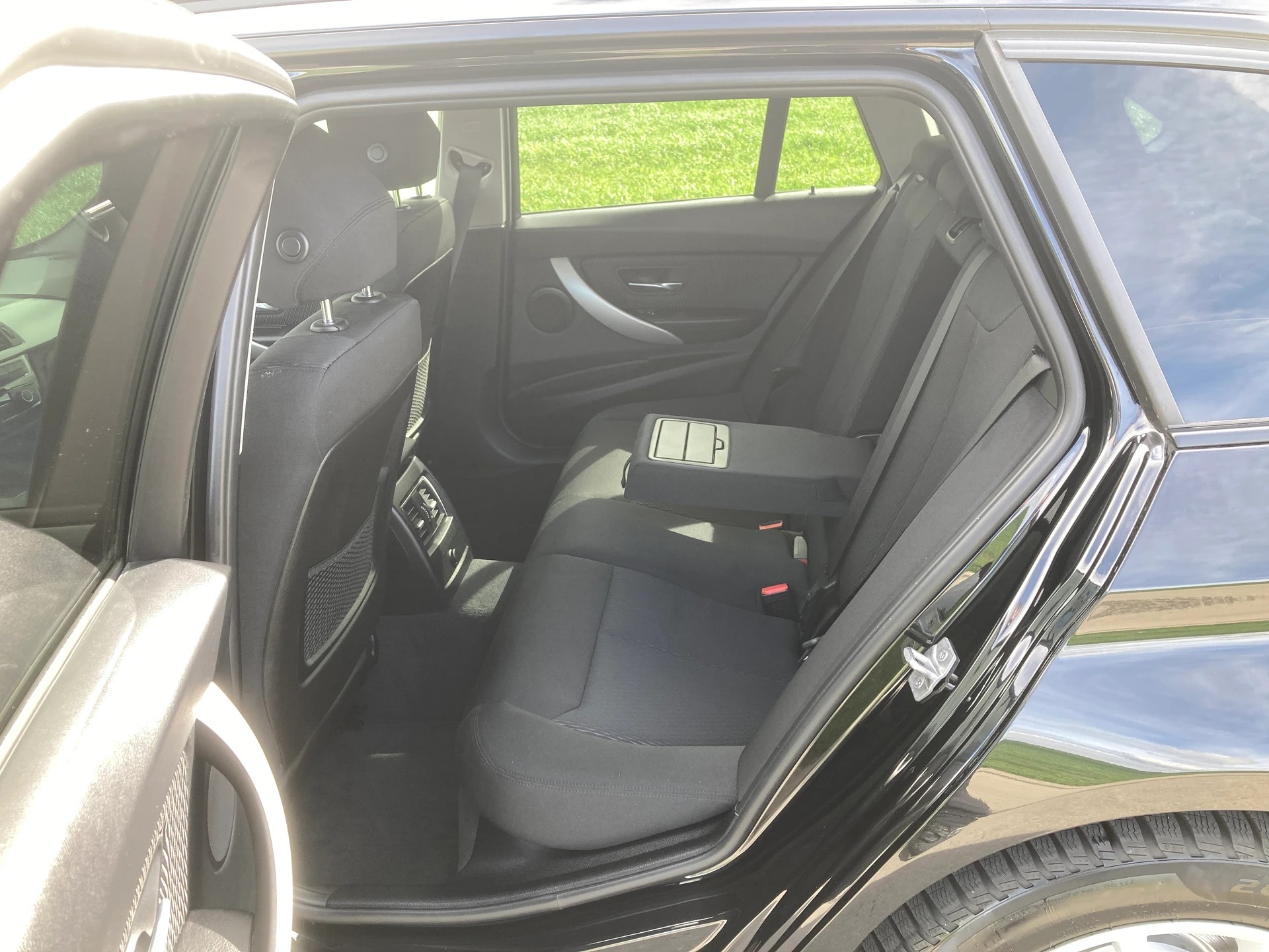 BMW 318d Touring Steptronic-image-6