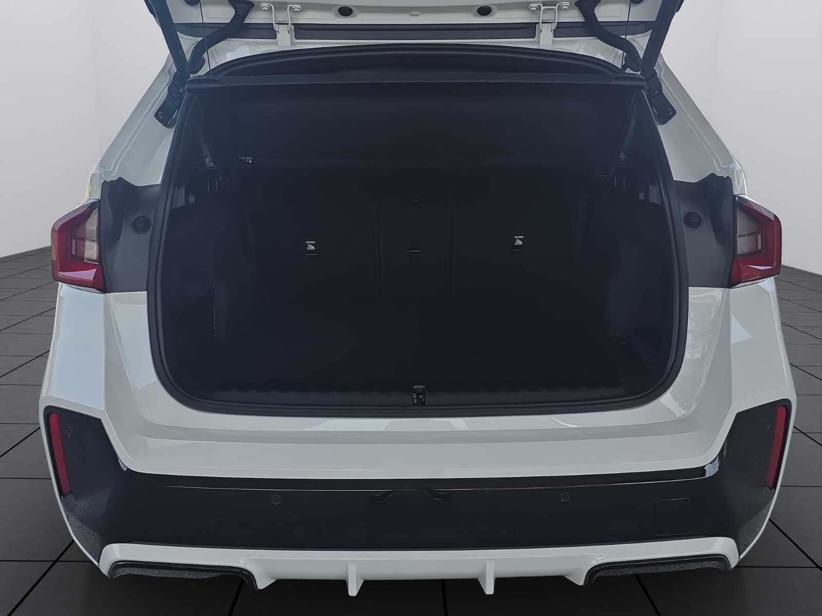 BMW X1 sDrive 18d M Sport-image-7
