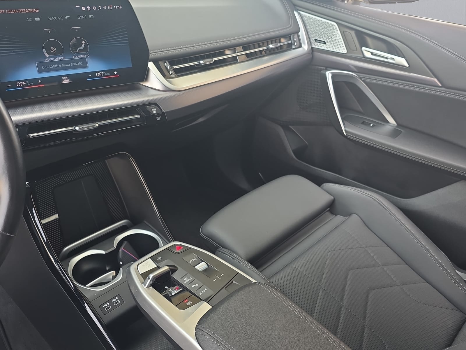 BMW X1 sDrive 18d M Sport-image-15