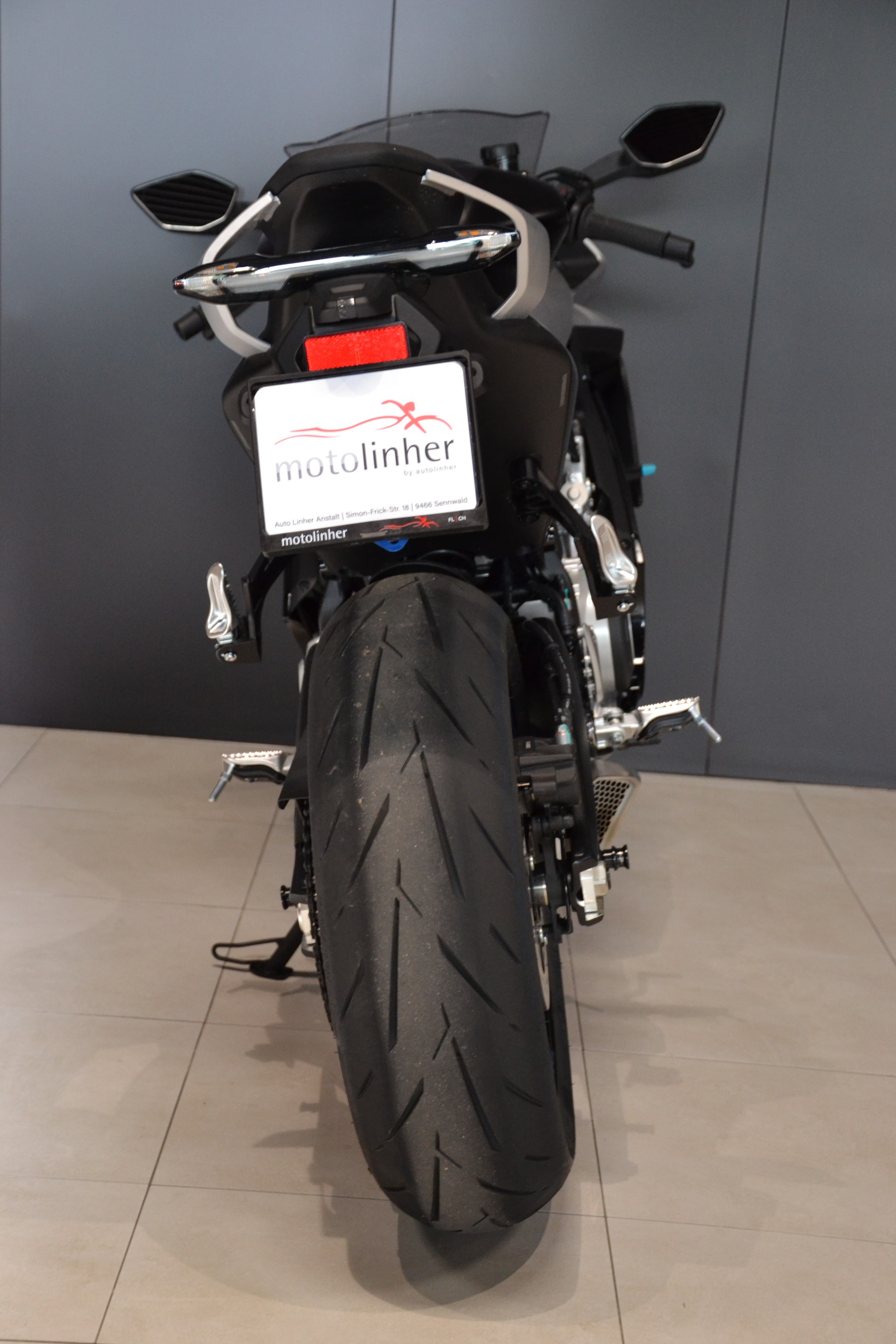 CF MOTO 675 SR-R-image-3