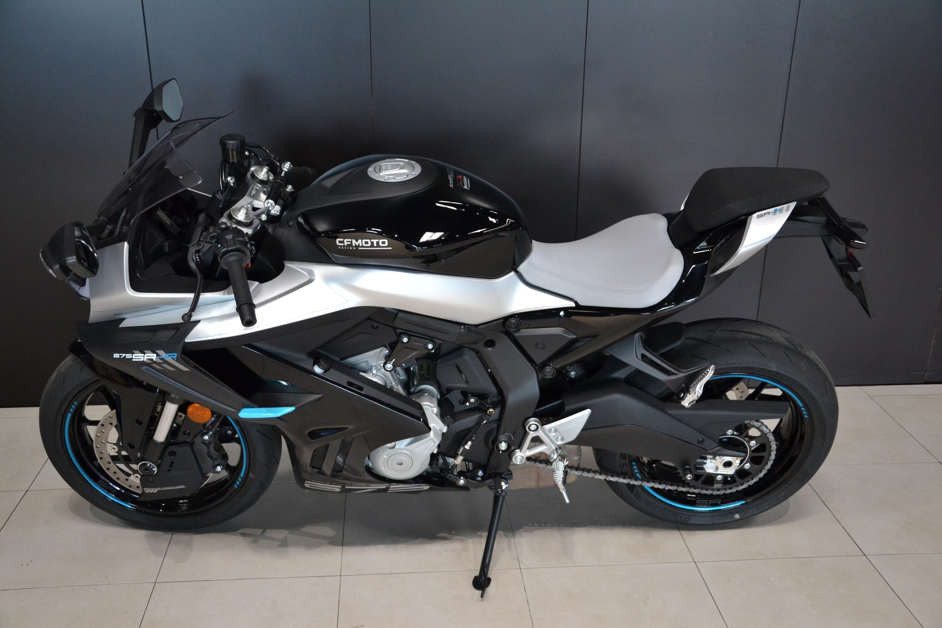 CF MOTO 675 SR-R-image-7