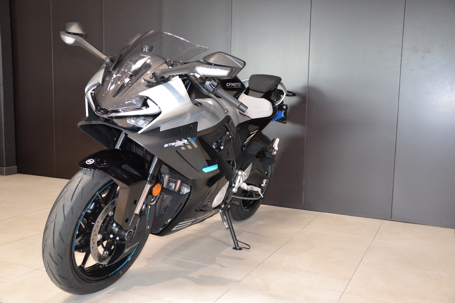 CF MOTO 675 SR-R-image-14