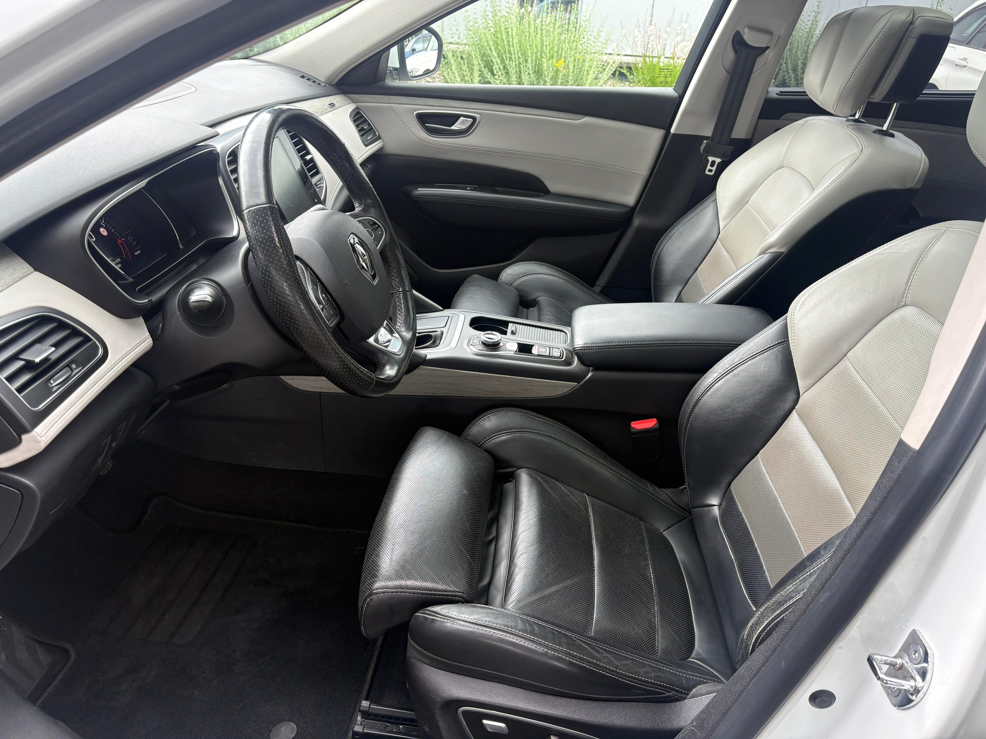 RENAULT Talisman Grandtour 1.8 TCe Initiale EDC-image-8