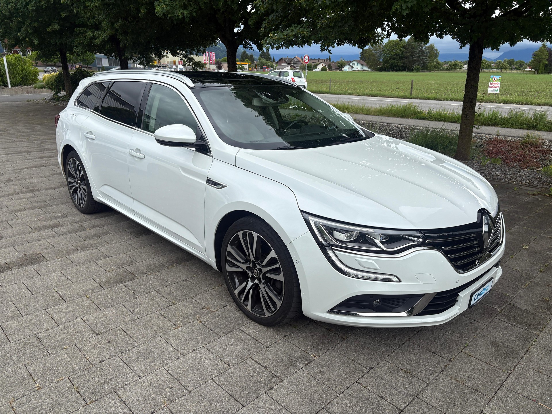 RENAULT Talisman Grandtour 1.8 TCe Initiale EDC-image-0