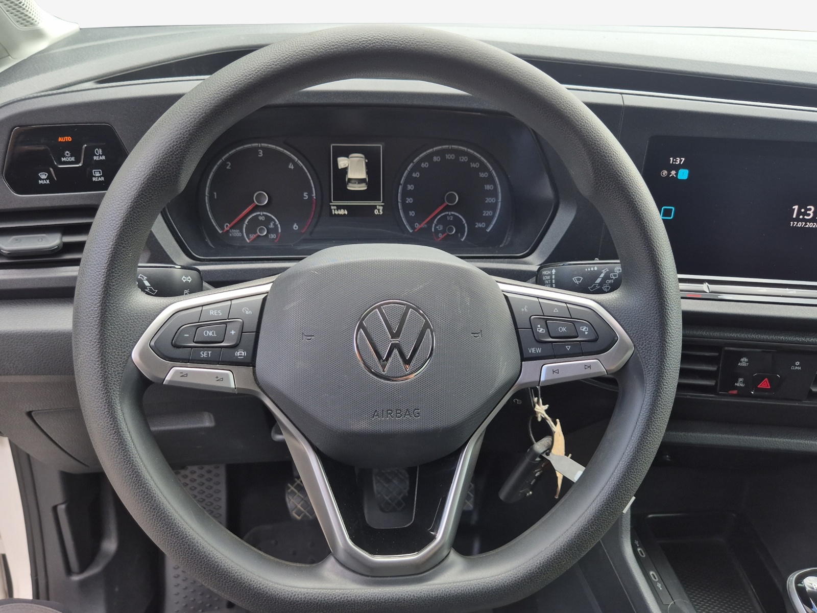 VW Caddy Cargo 2.0TDI Maxi 4Motion-image-9