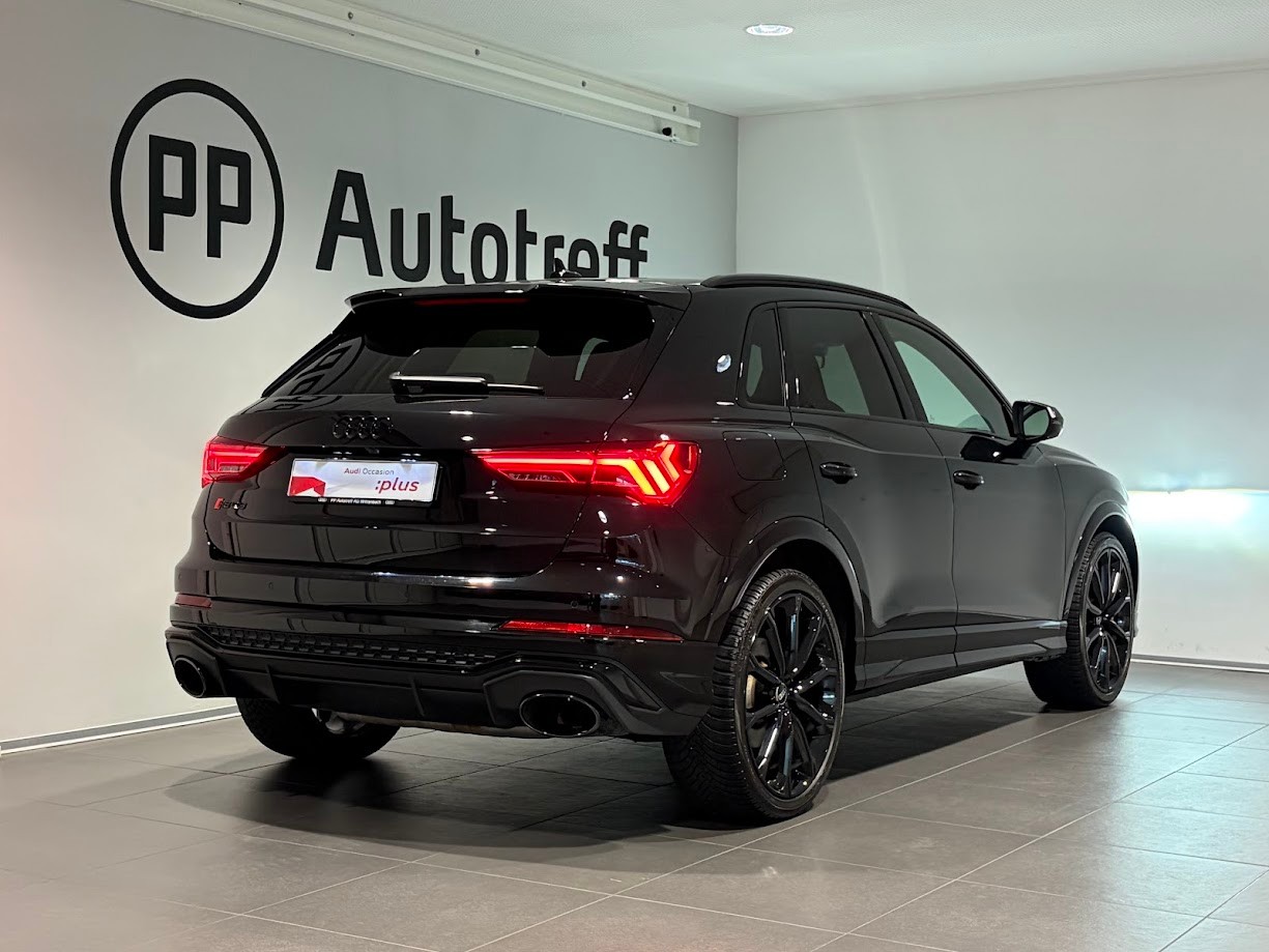 AUDI RS Q3 2.5 TFSI quattro S tronic-image-14