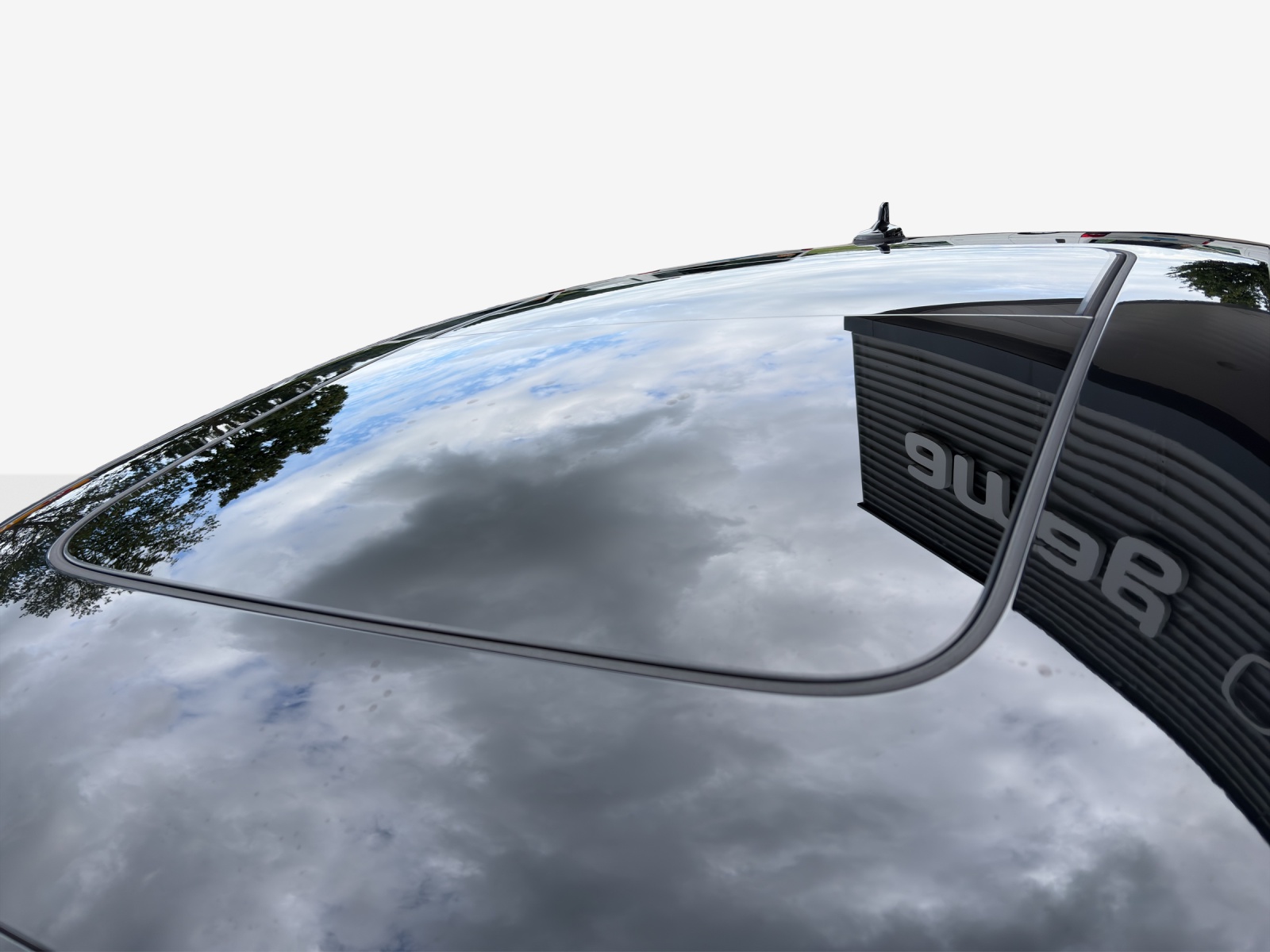 AUDI e-tron 55 Sportback S Line Black Edition quattro-image-15