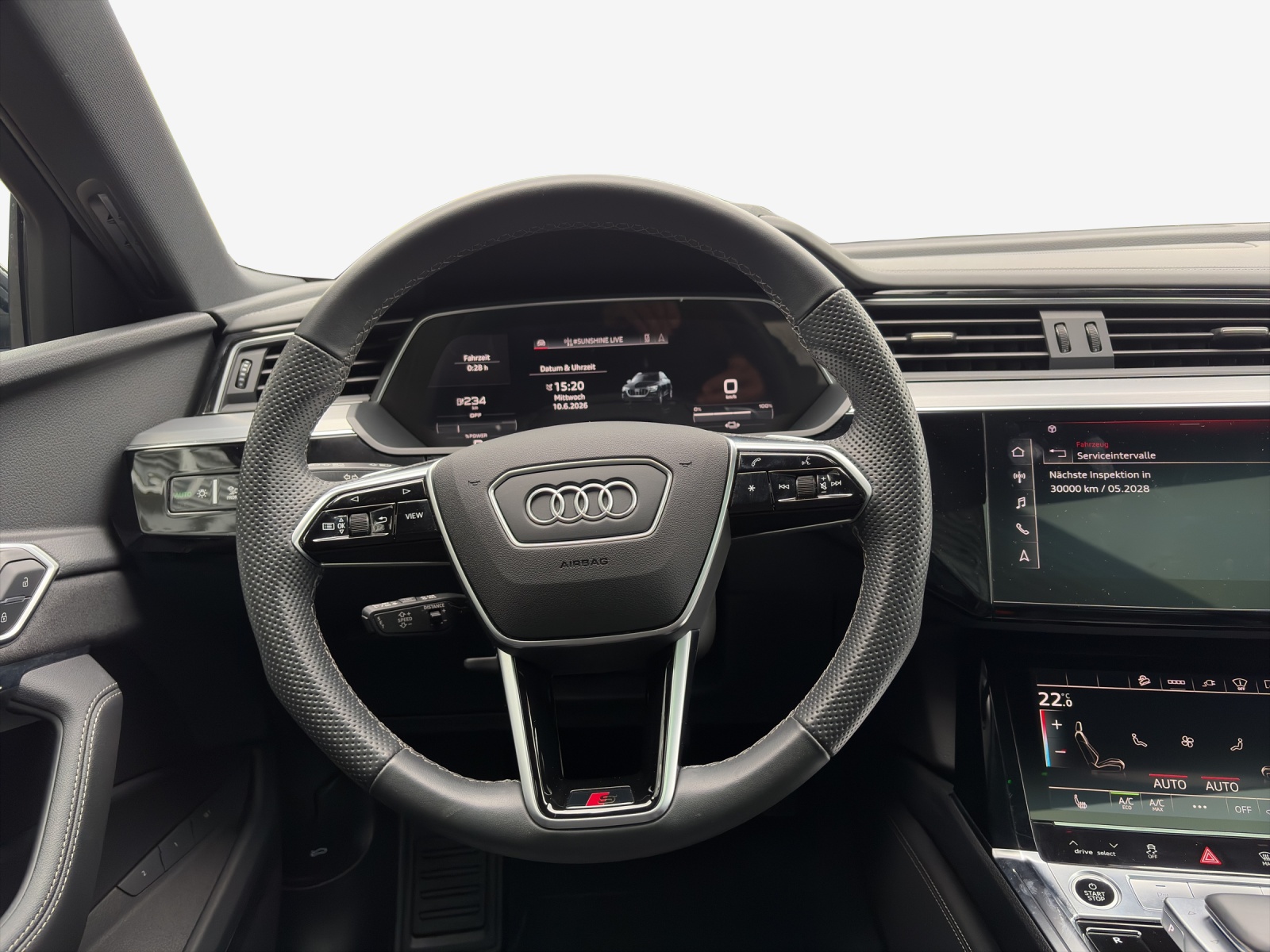 AUDI e-tron 55 Sportback S Line Black Edition quattro-image-10