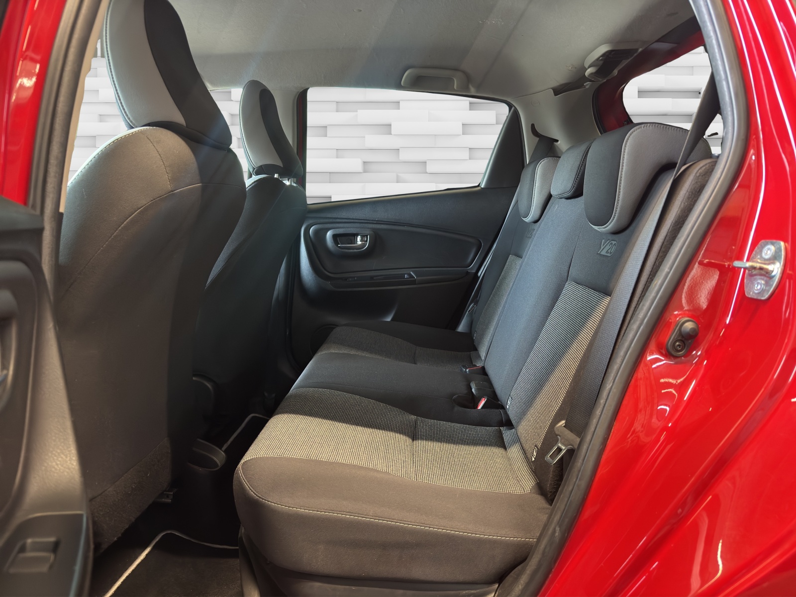 TOYOTA Yaris 1.5 VVT-i Hybrid Y20 e-CVT-image-7