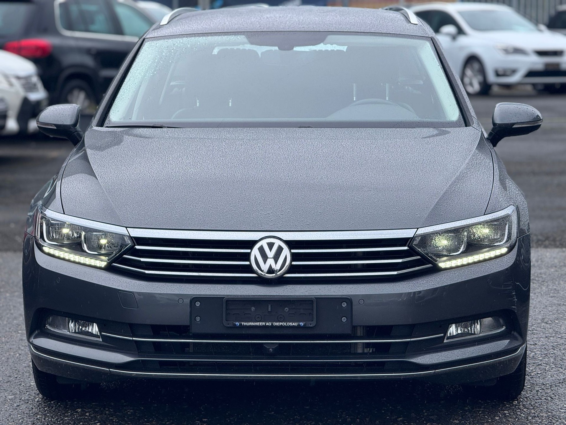 VW Passat Variant 2.0 TDI BMT Family DSG-image-0