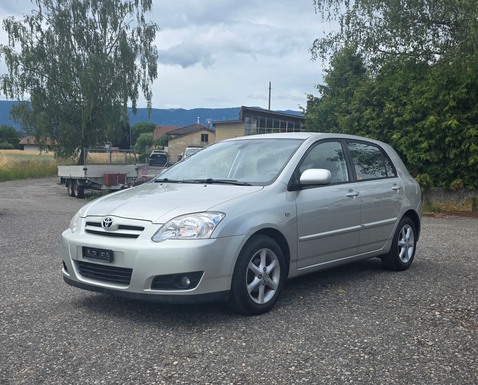 TOYOTA Corolla 1.6 Linea Sol-image-0