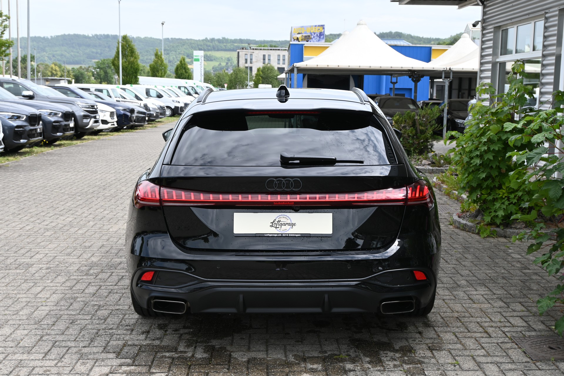 AUDI A5 Avant 40 TFSI S Line Plus Black S tronic 204PS-image-3