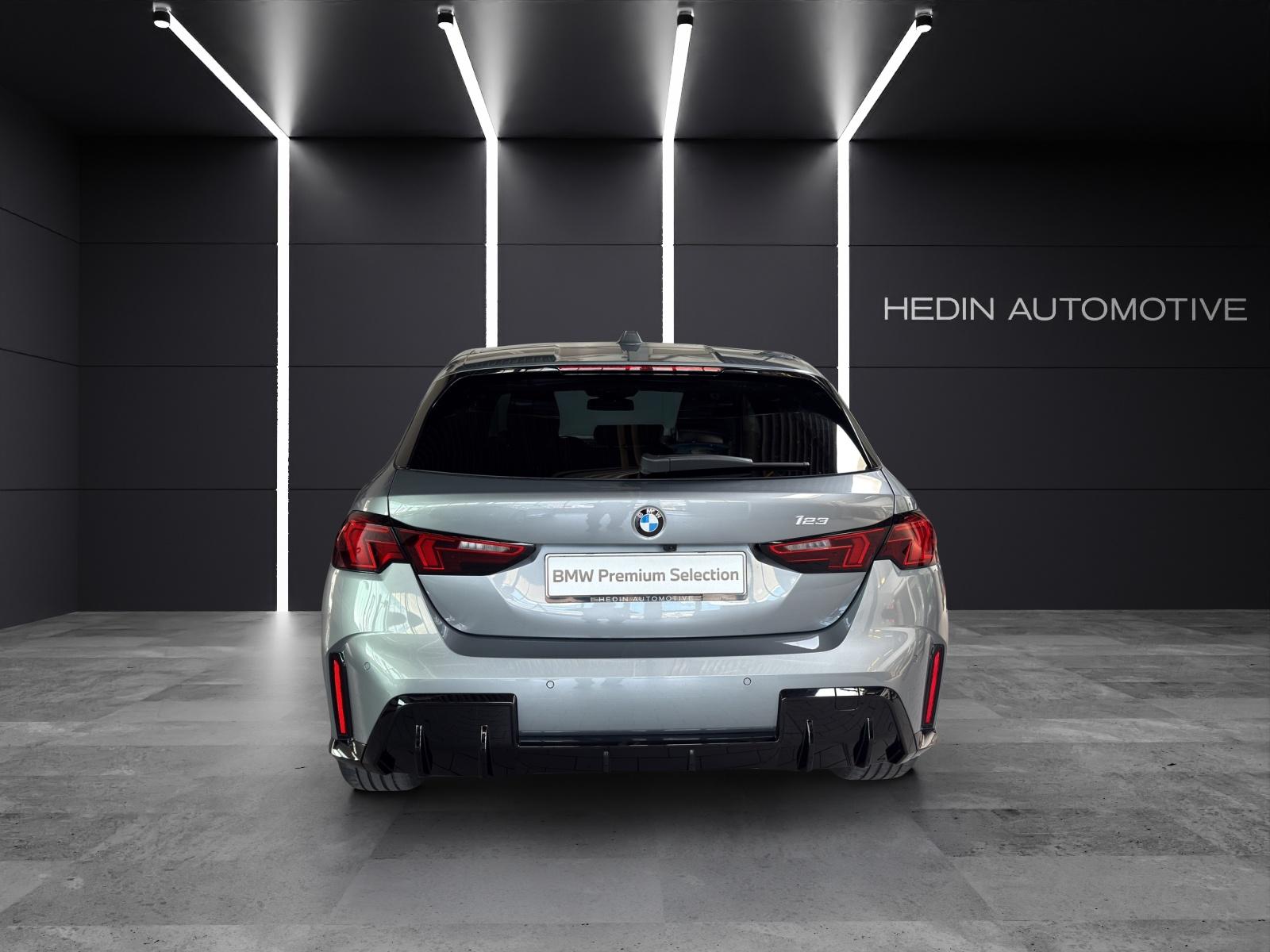BMW 123 xDrive-image-3