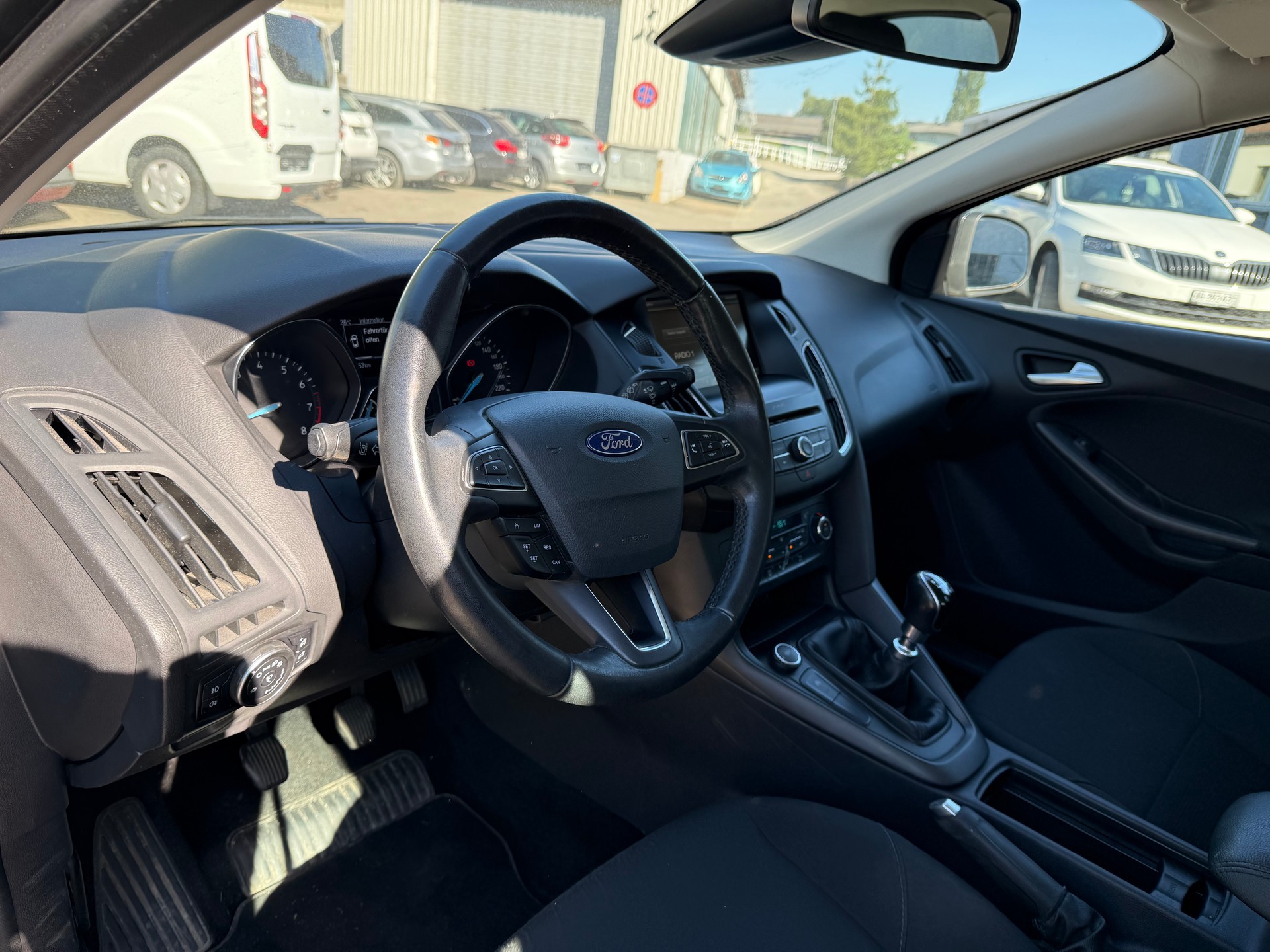 FORD Focus 1.5 SCTi Business-image-5