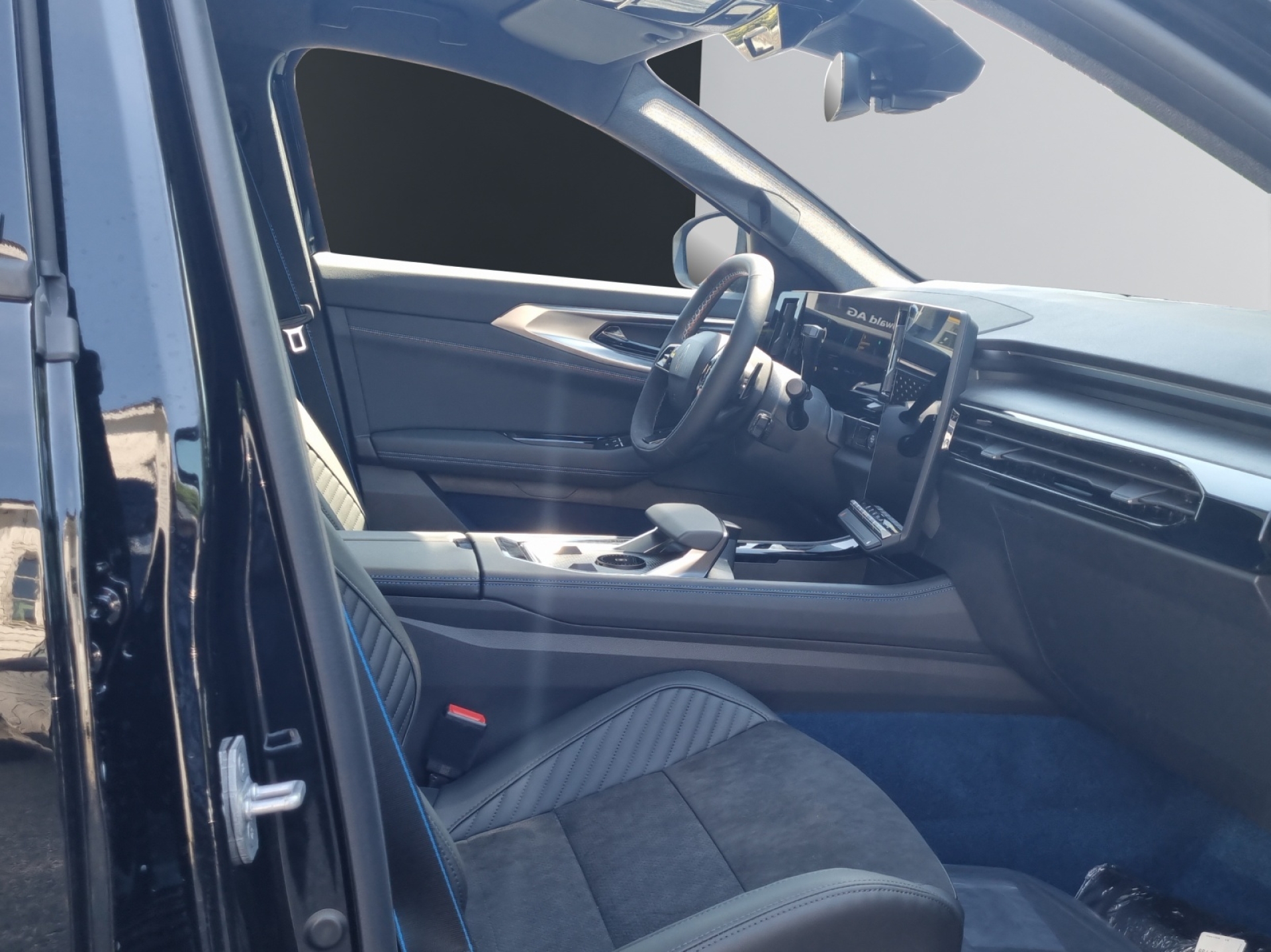 RENAULT RAFALE HYBRID E-TECH Atelier Alpine hyper hybrid E-Tech 4x4 300PS plug-in-image-11