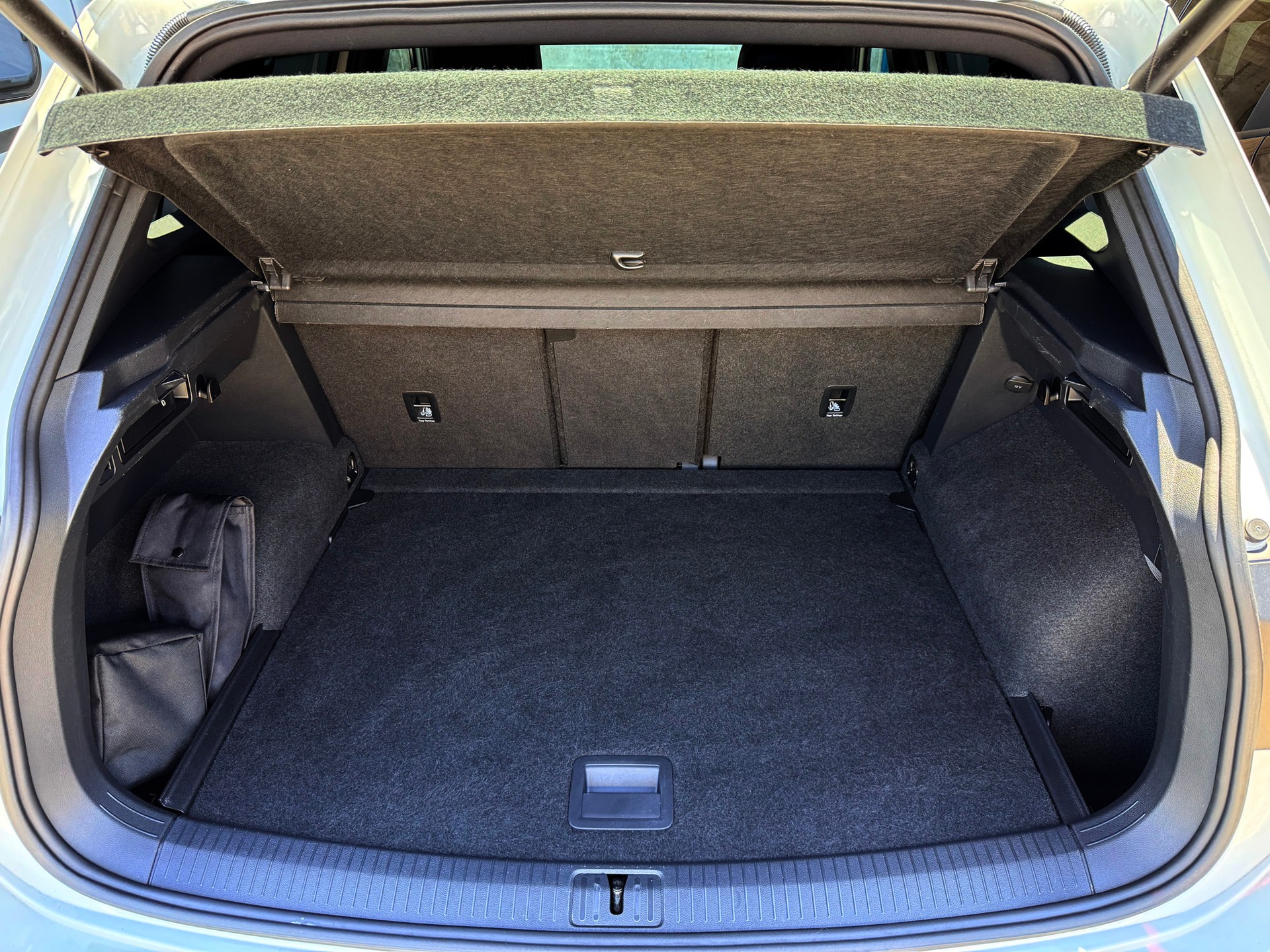 VW Tiguan 2.0TSI R-Line 4Motion DSG-image-16